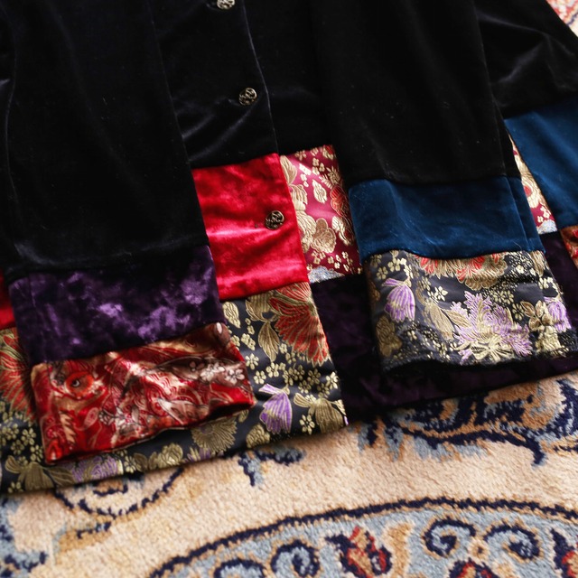 multi fabric switching design velour jacket