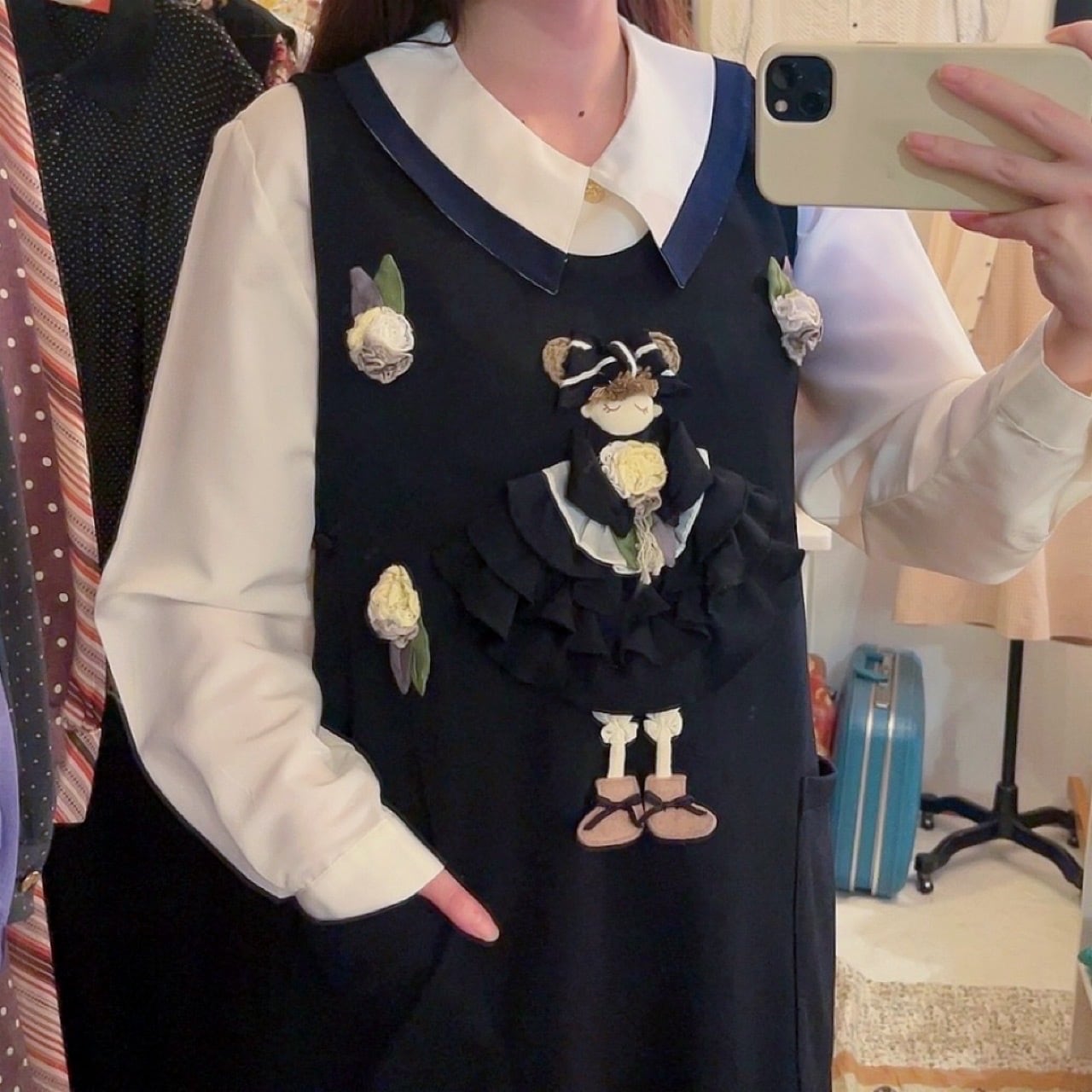 flower doll applique jumper skirt