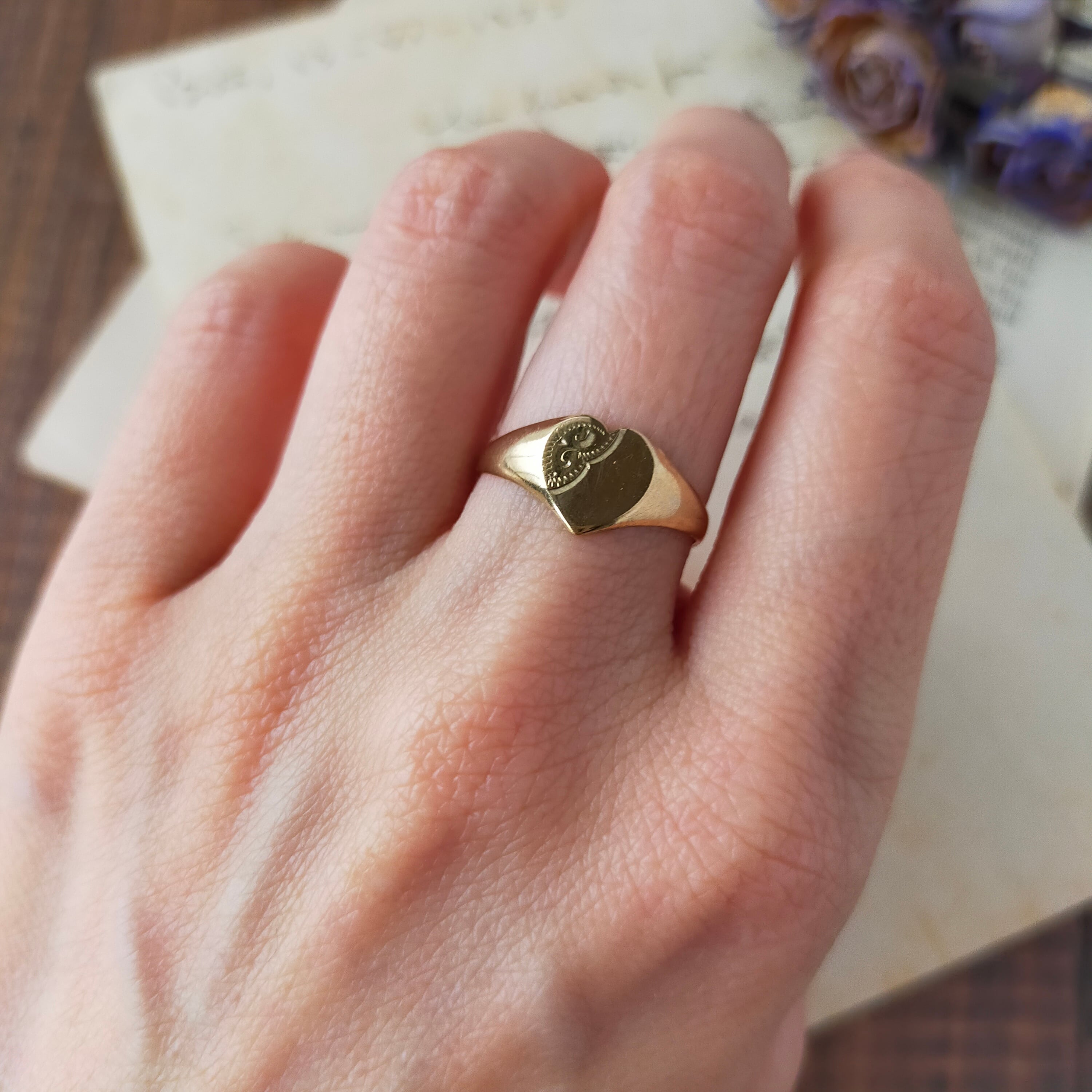 英国 1980年 ヴィンテージ 9kゴールド ハート シグネットリング