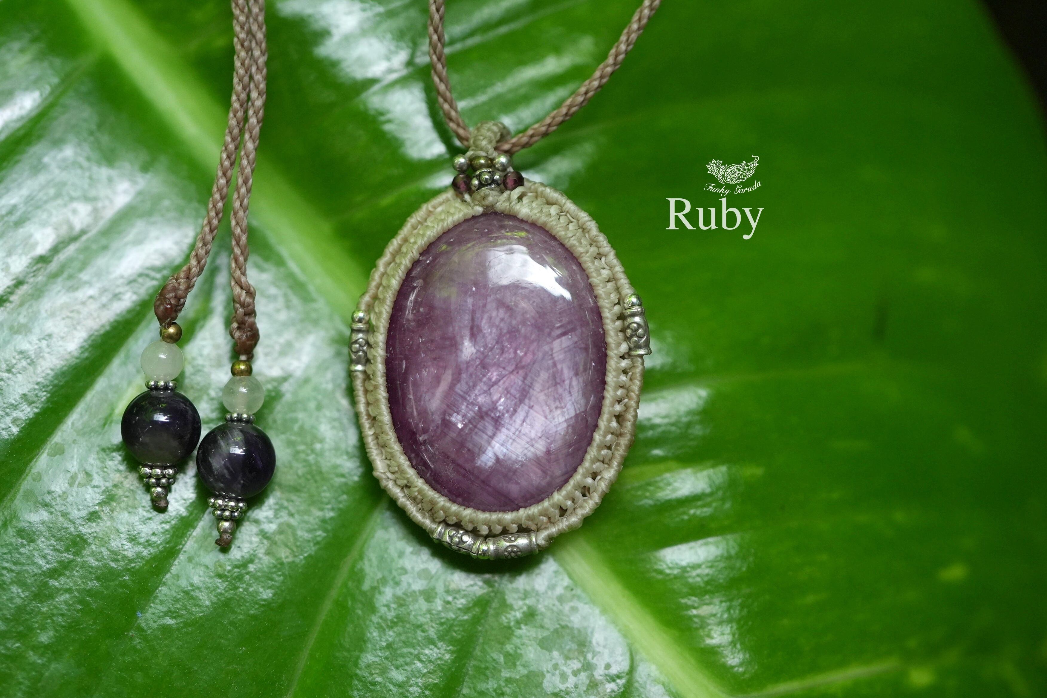 ピンクシルキー★中粒★ルビー マクラメネックレス1408