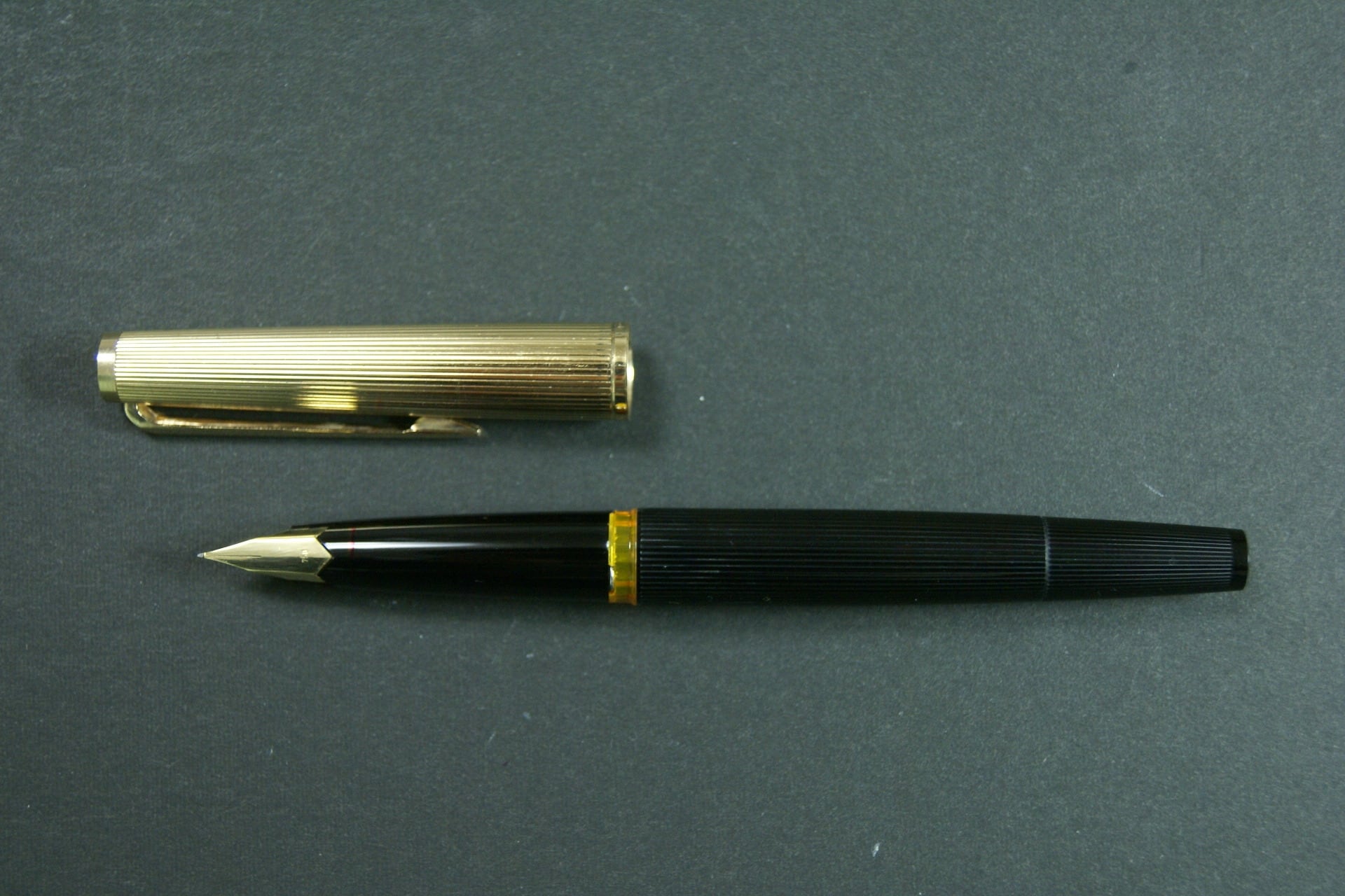 未使用】1970年代 モンブラン montblanc 124 金張りキャップ