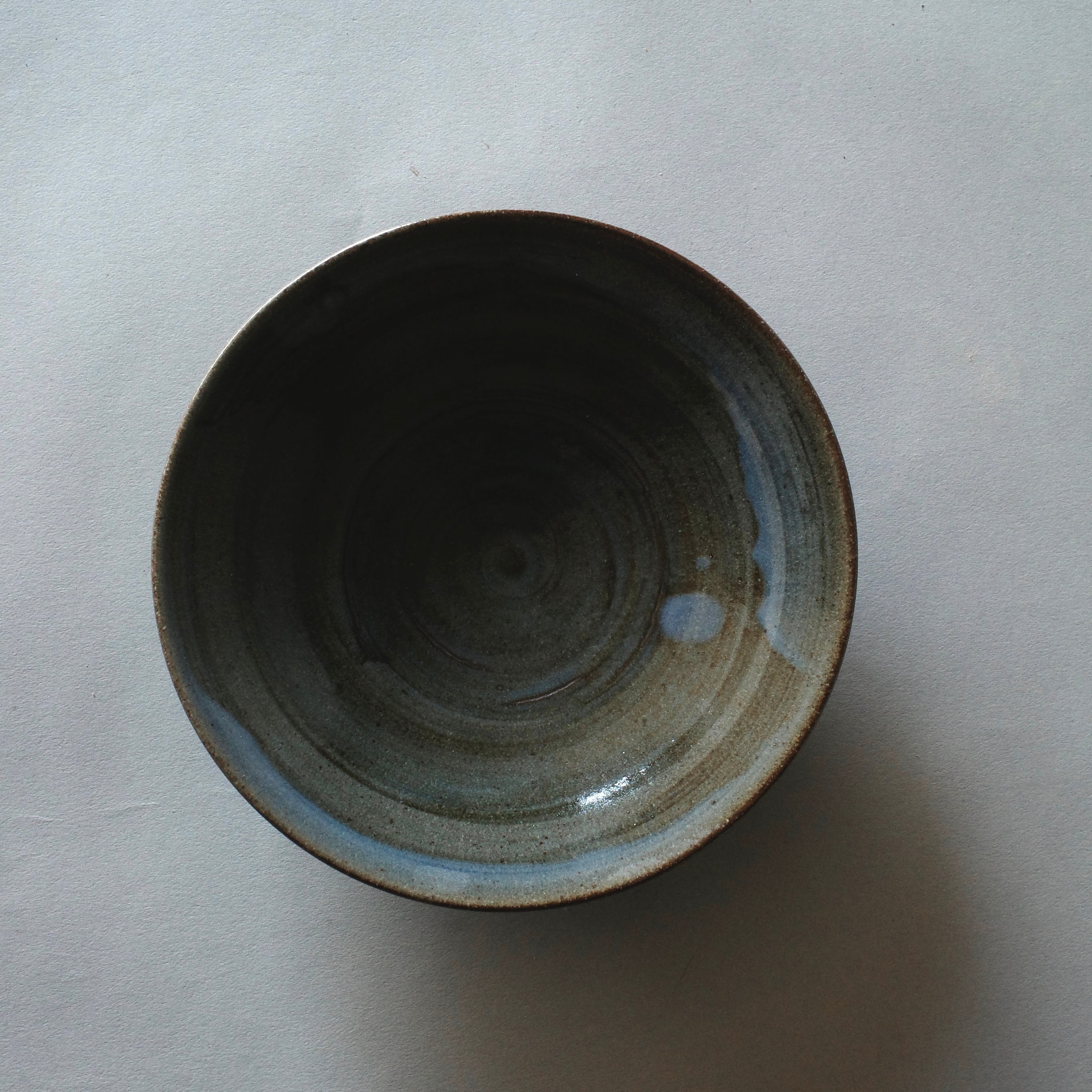 41.呉須刷毛目皿 | ceramic artist Tamako Ito 伊藤珠子の店
