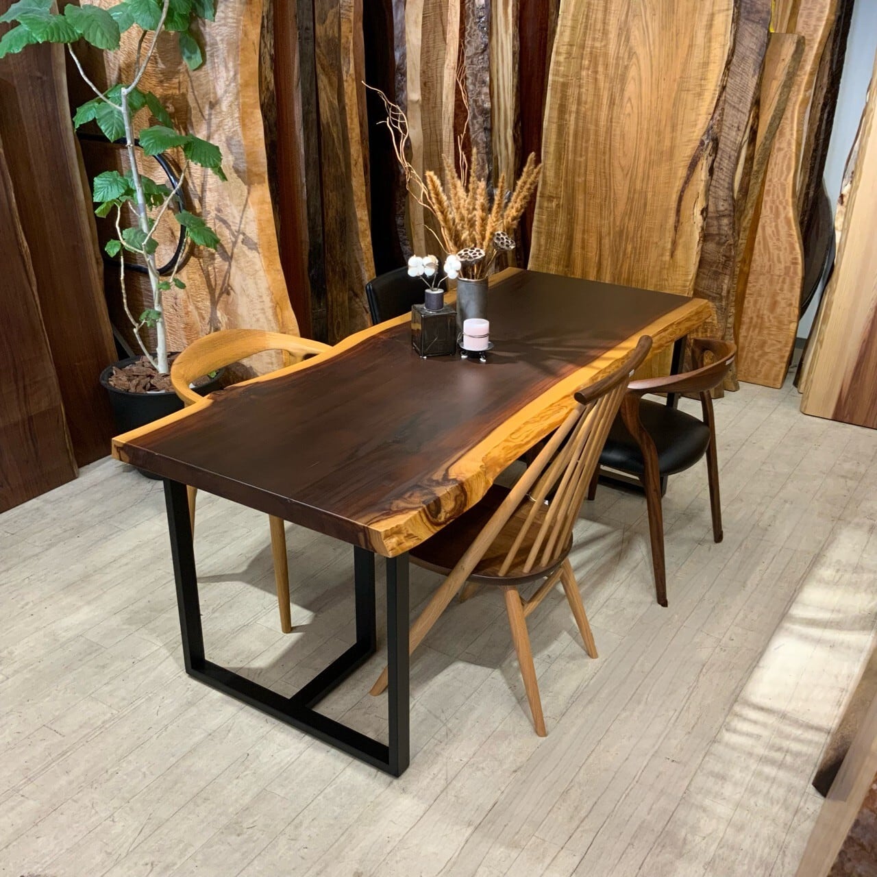 杉（スギ） ダイニングテーブル | 千年家具 - 一枚板 テーブル専門店