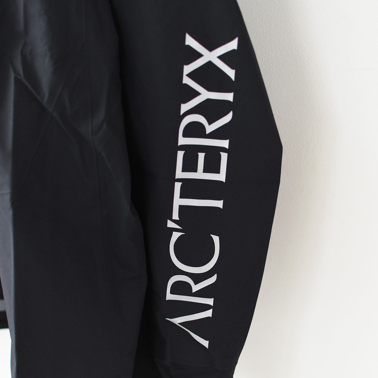 ARC'TERYX [アークテリクス正規代理店] Norvan Jacket M [X000009571