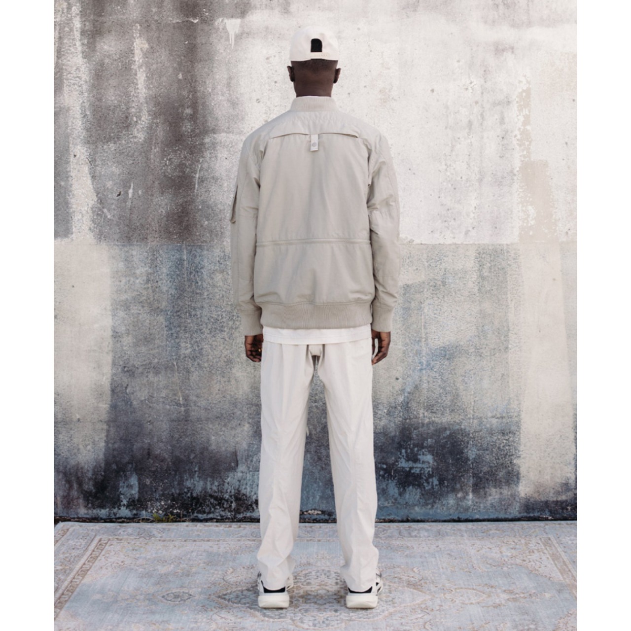 【STAMPD】Travel Bomber Jacket(GREY) - 10