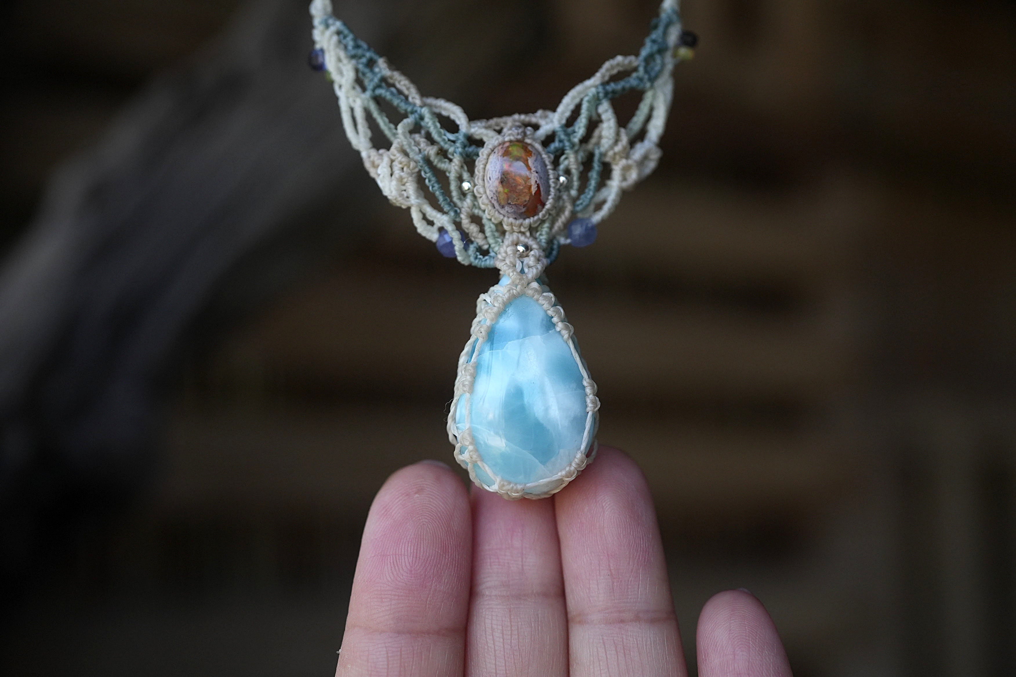 海と炎の遊色地層☆Cantera opal Larimar マクラメネックレス2021