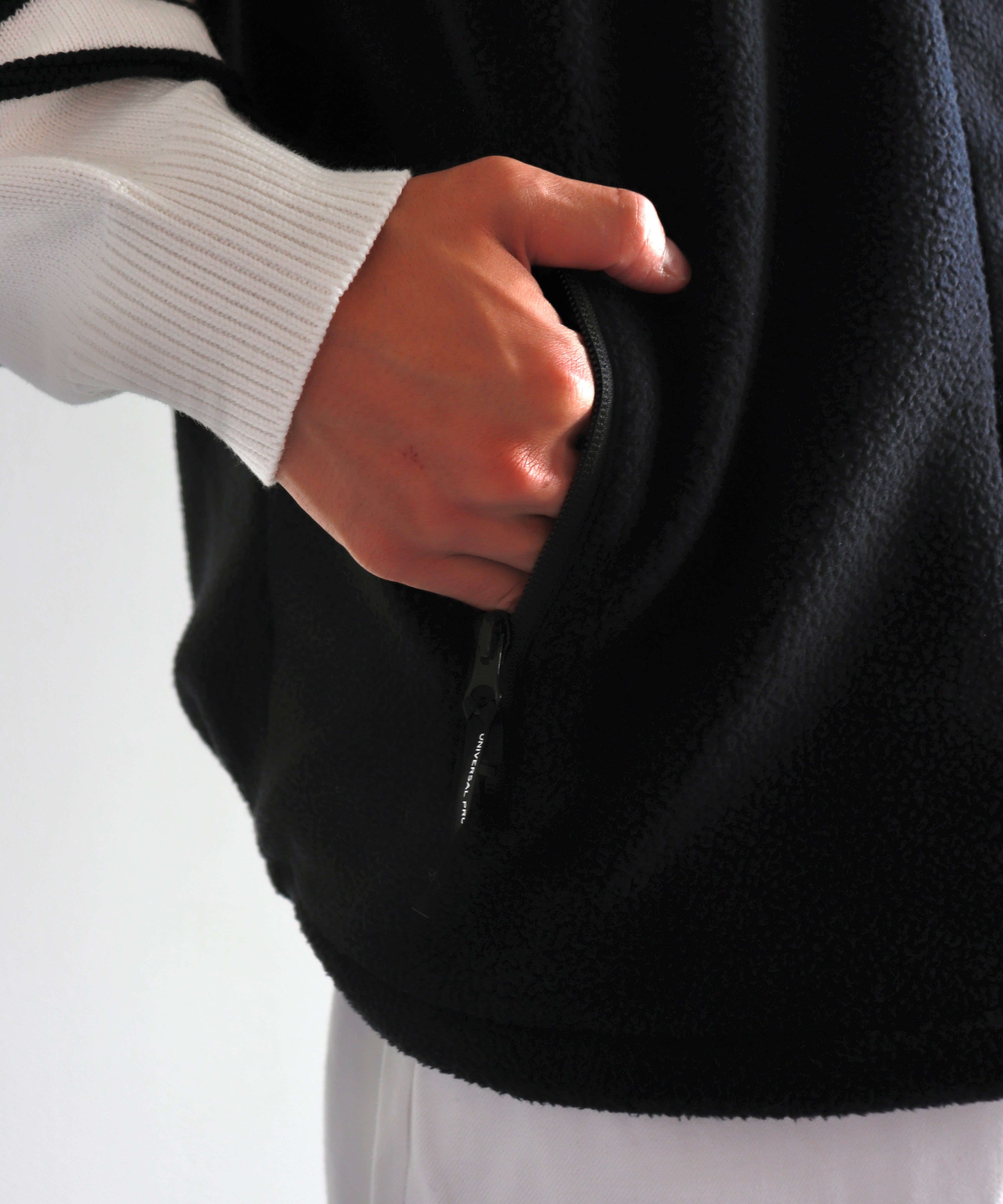 UNIVERSAL PRODUCTS. / 243-60104 POLARTEC FLEECE VEST (BLACK