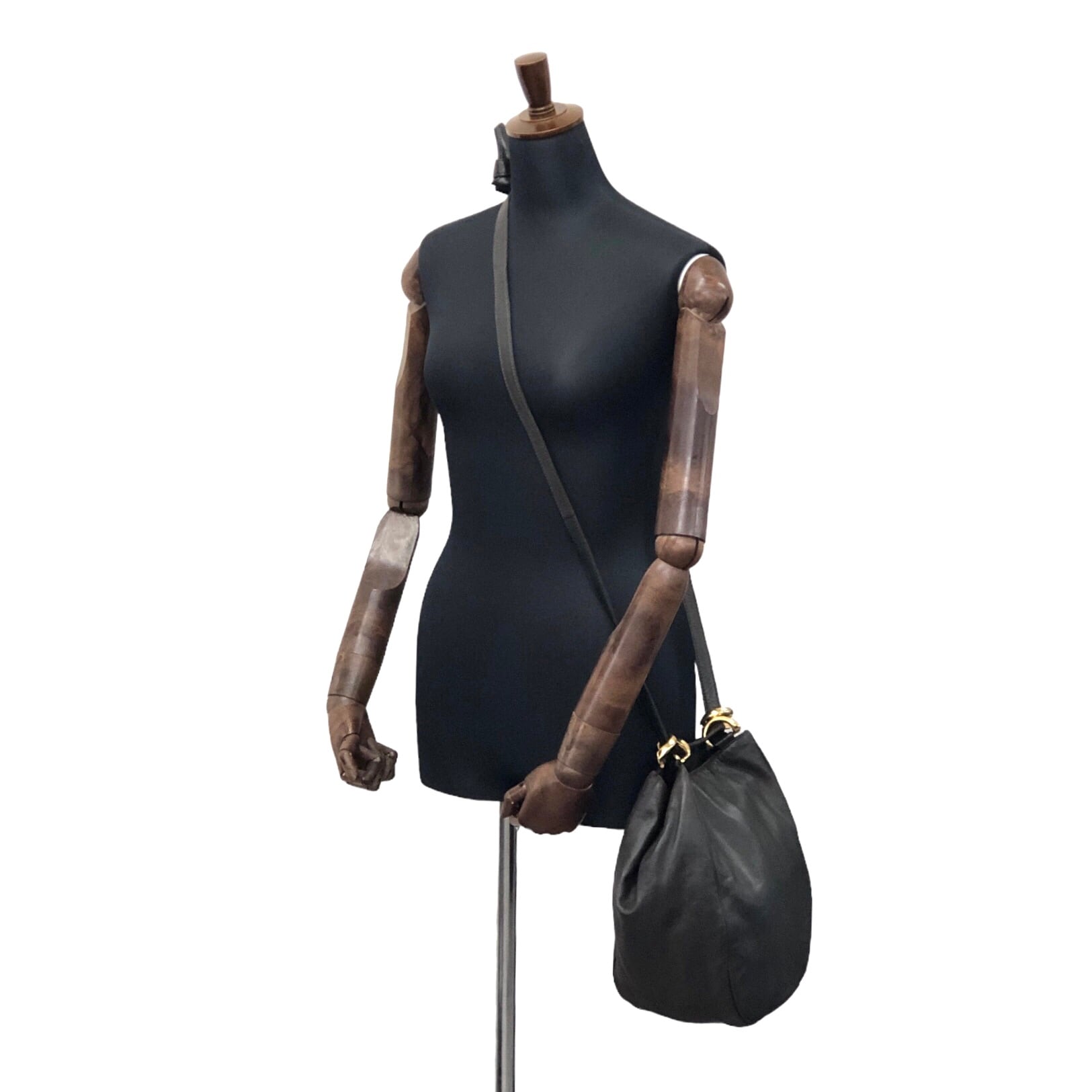 LOEWE ロエベ アナグラム レザー 巾着 ショルダーバッグ ダーク LOEWE ロエベ アナグラム レザー 巾着 ショルダーバッグ ダーク