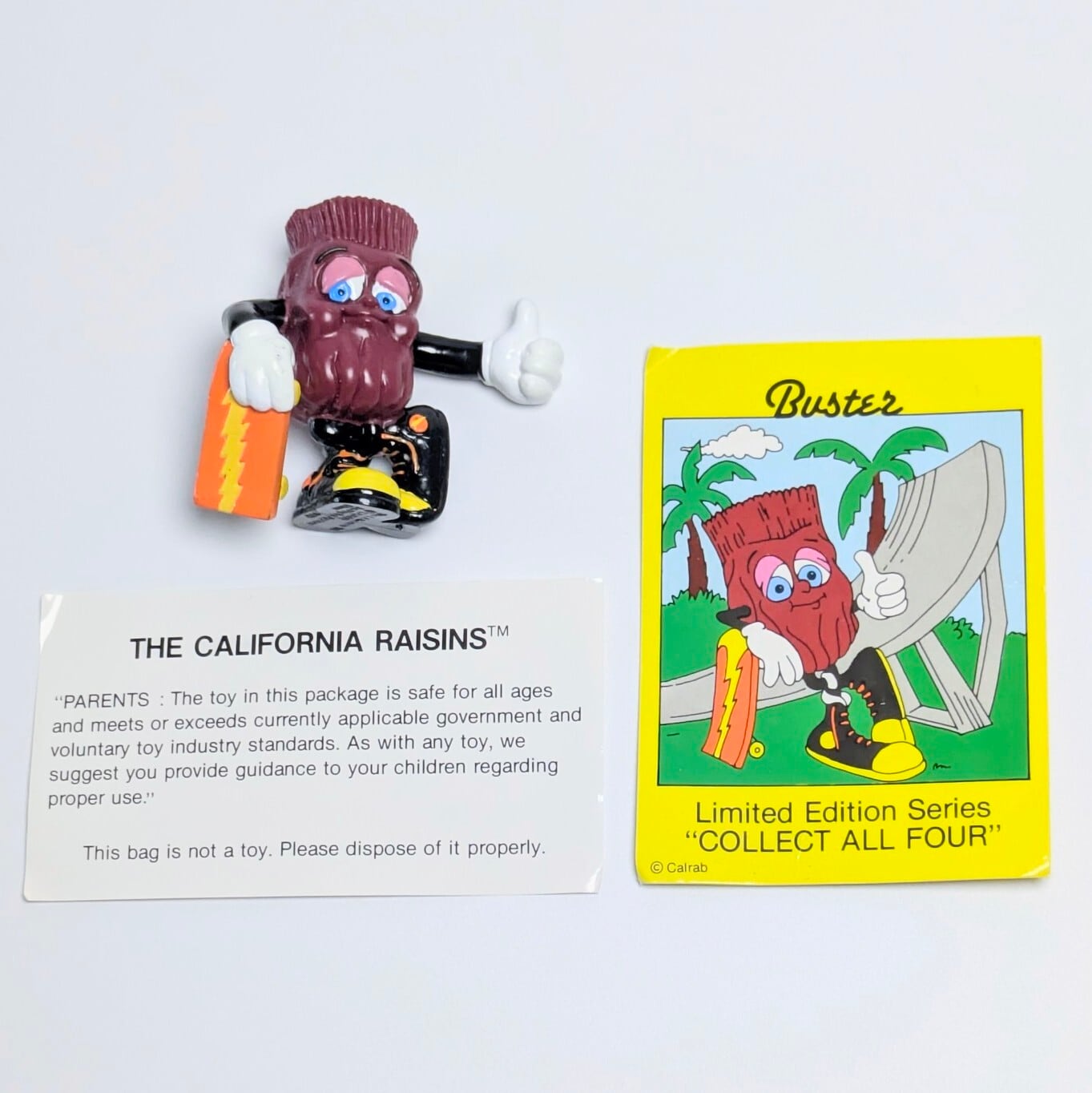 ☆ DEADSTOCK / VINTAGE 1991 ☆ 【 California Raisins(カリフォルニアレーズン)】『 Buster(バスター)/ Hardee's / CARD有り 』 ハーディーズミールトイシリーズ / PVC フィギュア ビンテージトイ 〚アメリカン雑貨 アメトイ〛