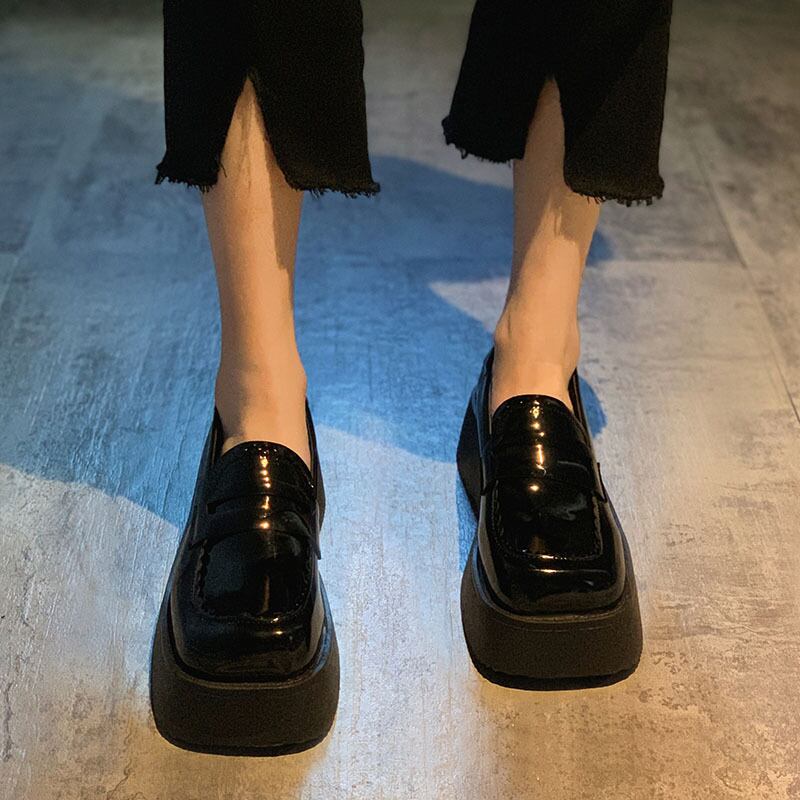 レザーサマーレッドスタンダードシングル 靴 シューズ レトロ 夏物 スクウェア フェイクシューズ31525234271