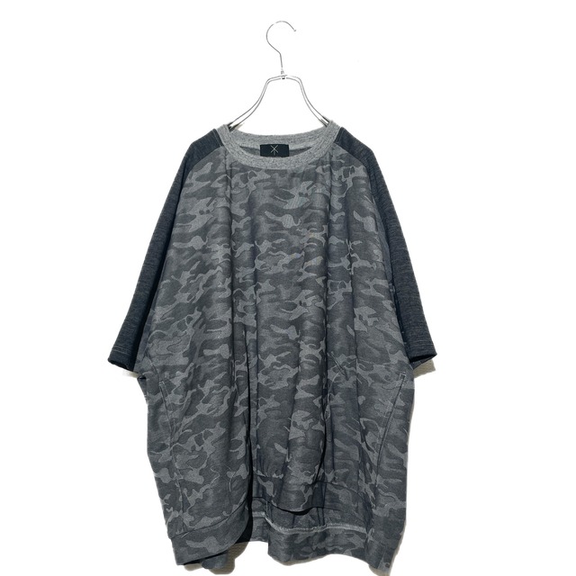Plain-T-shirts (grey/camouflage)