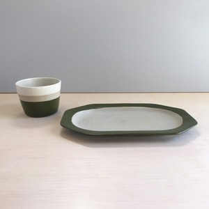A2011  plain 中皿（緑）