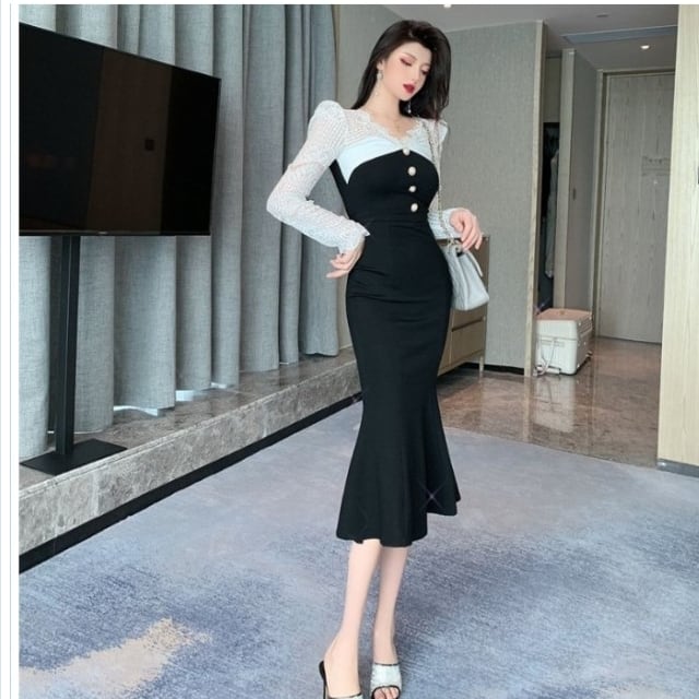 大人 ワンピース タイト 膝丈 黒 マーメイドワンピース 白レース袖