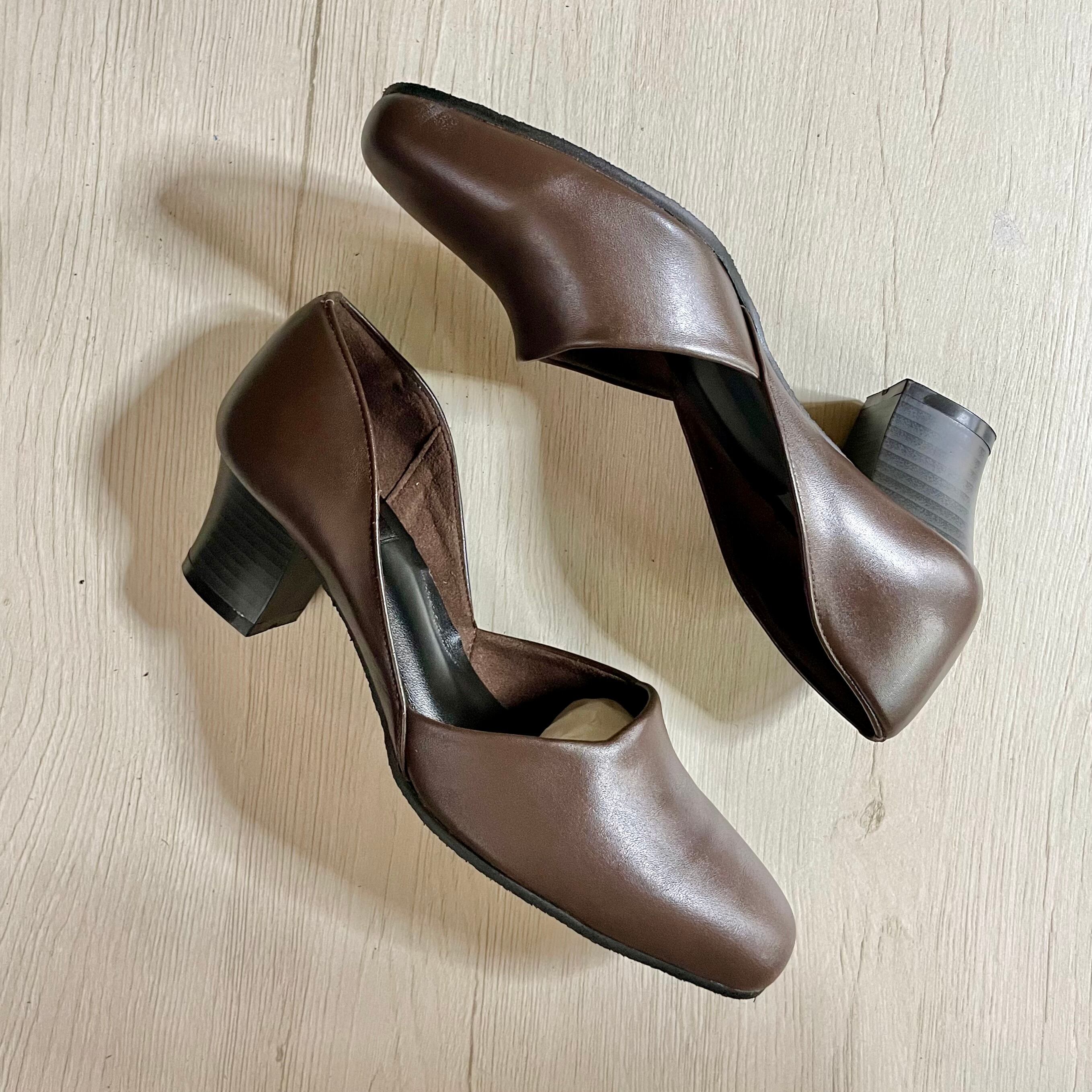 サイドカットパンプス