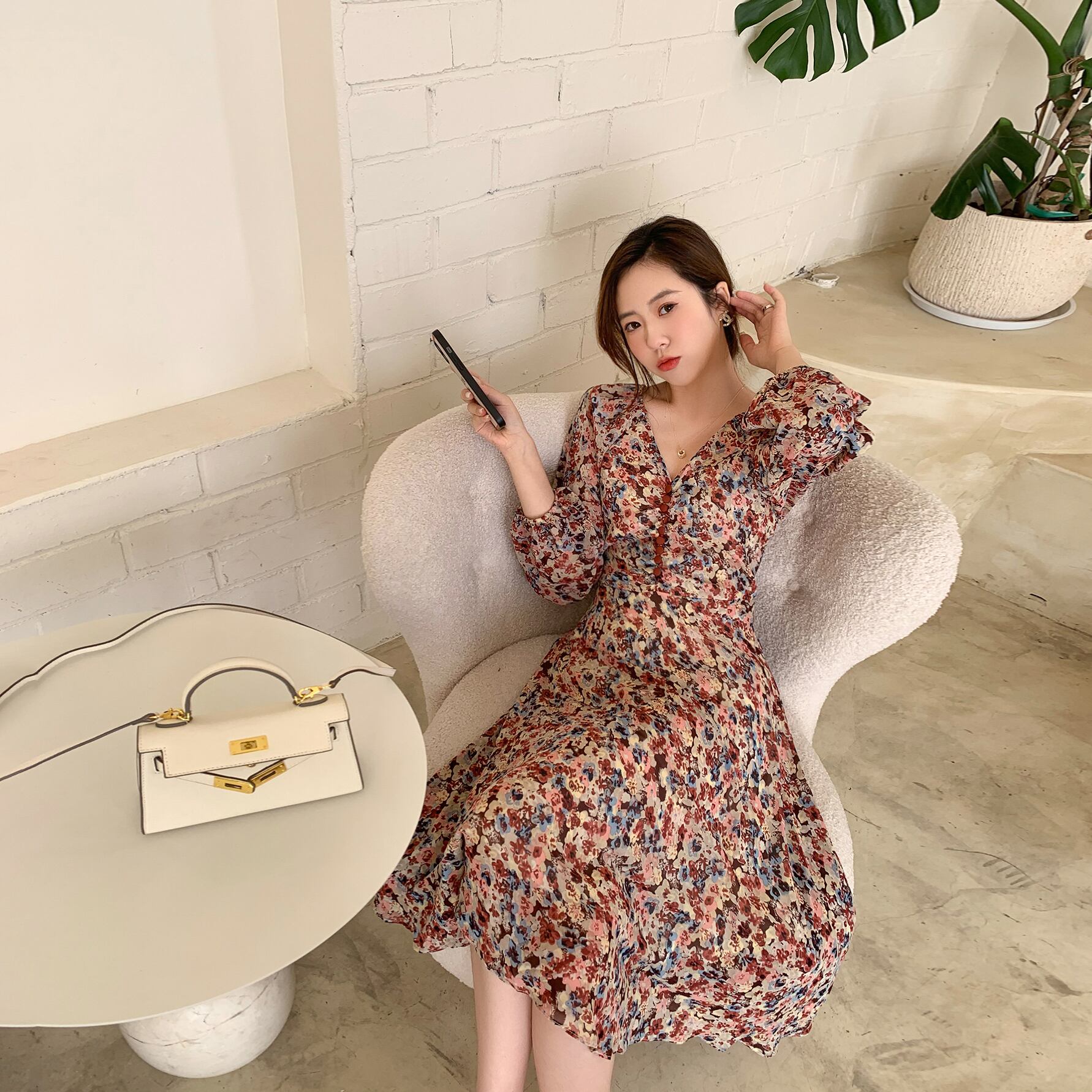 Vネックフローラルシフォンドレス スプリングサマーAラインスカート 大人ガーリー スウィート キュート カジュアル 春物 夏物 花柄 フラワーデザイン 6Du_Shop_Women22160776760