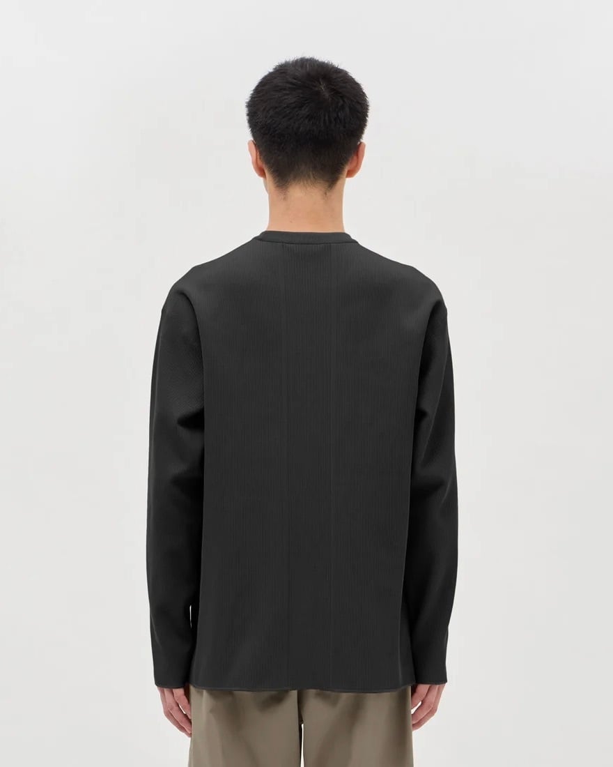 DESCENTE ALLTERRAIN】フュージョンニット クルーネックブラック