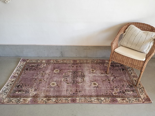 Turkish rug No.568
