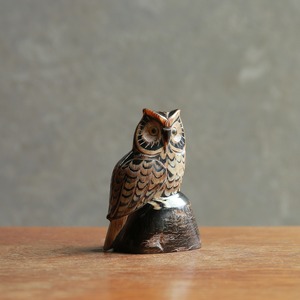 水牛の角で作られたフクロウ 10