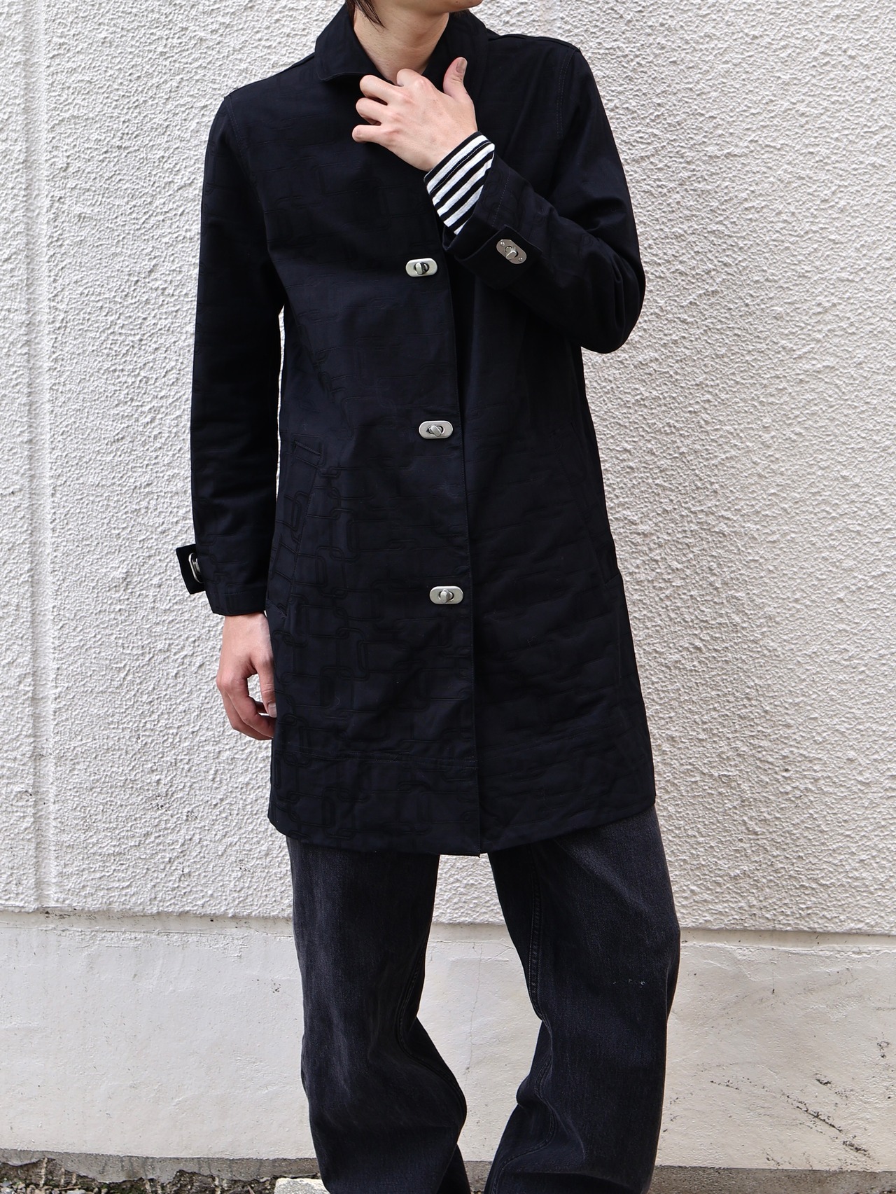 allover design half coat