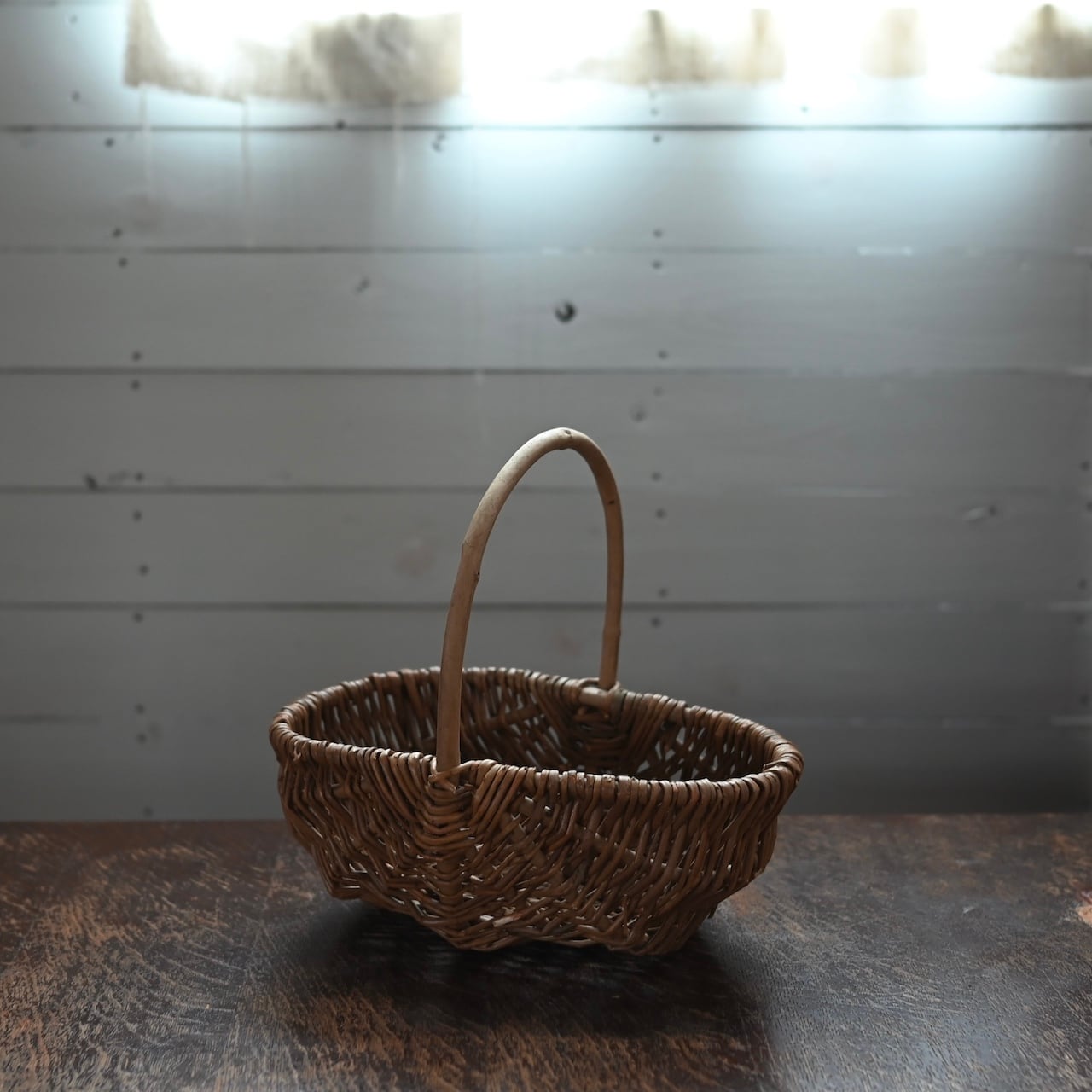 Basket / バスケット〈 かご・小物入れ・ラタン・収納・アンティーク