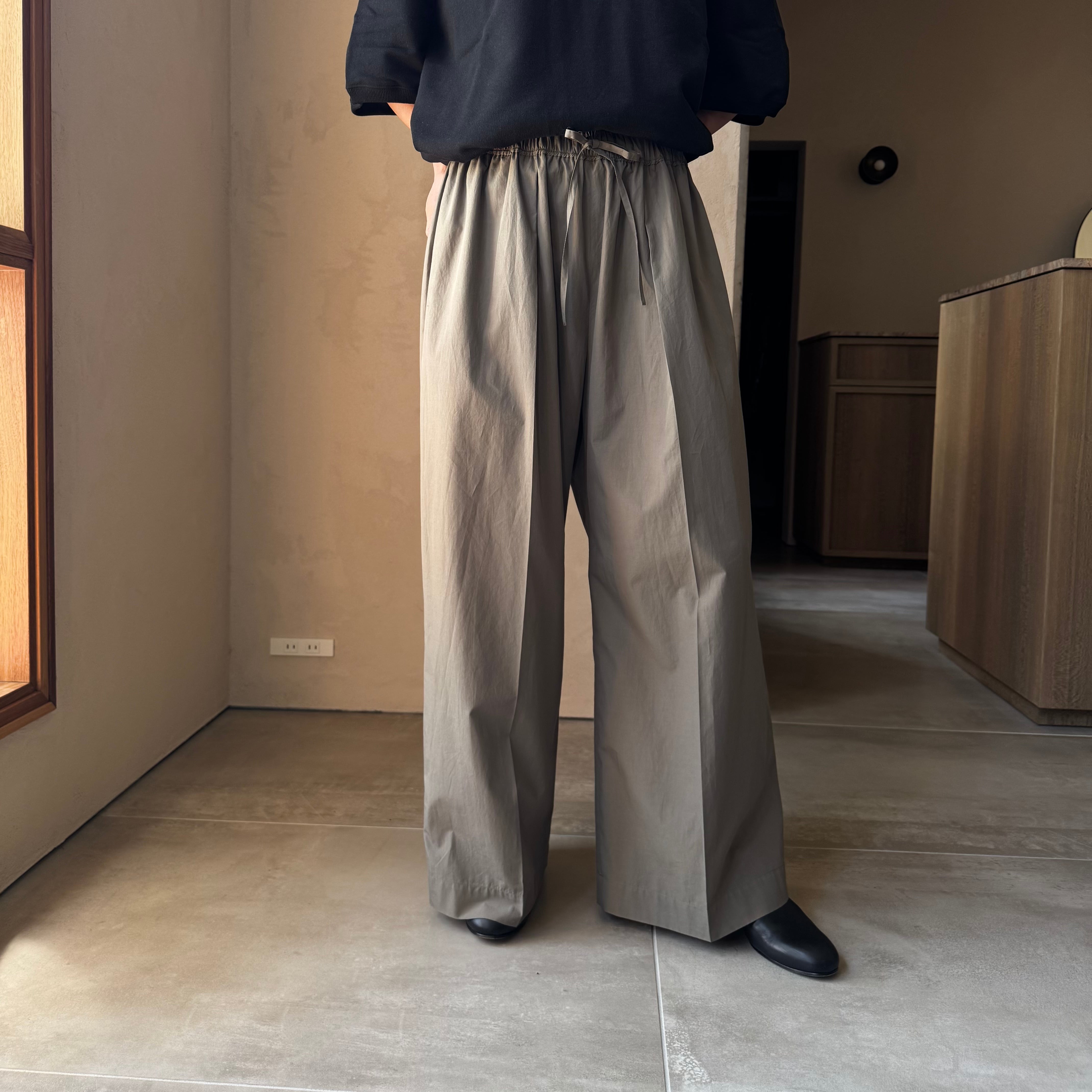 POSTELEGANT |High Count Cotton Extra Wide Trousers