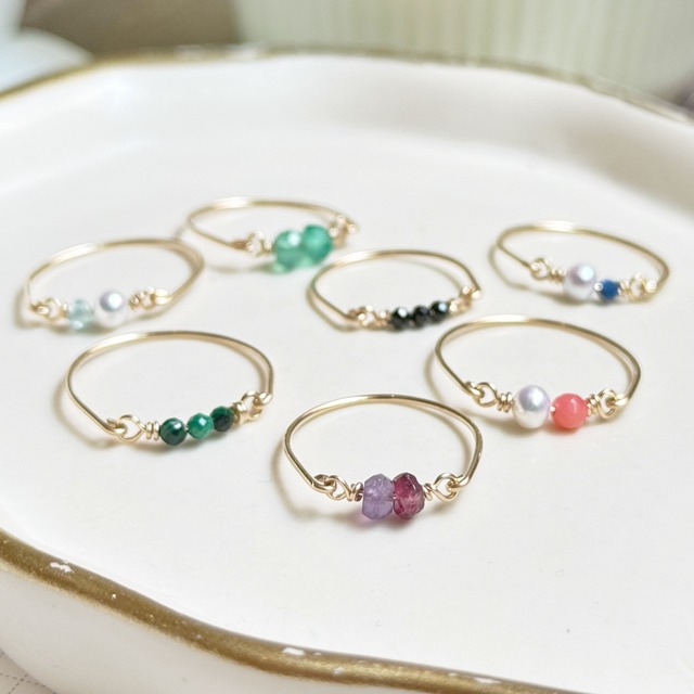 【14kgf】プレリュードリング – 天然石と淡水パールの華奢ワイヤーリング（全7デザイン／サイズオーダー可）