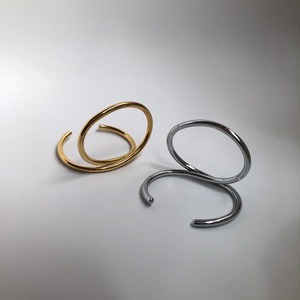 modern hoop bangle