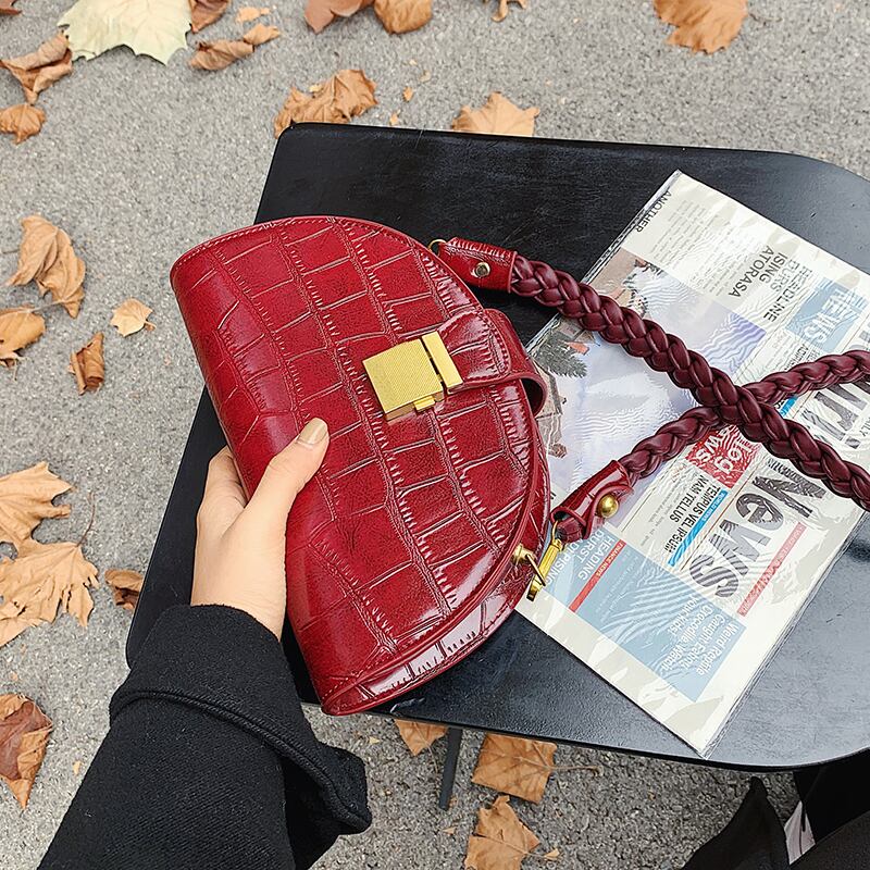 オータムウィンタースタンダード レトロ 秋物 冬物 メッセンジャーバッグ サドルバッグ シートバッグ 手作りハンドバック39942642922