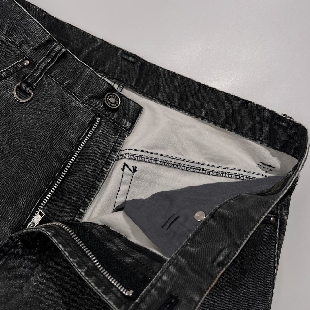 90s Jean Paul GAULTIER HOMME ジャンポールゴルチエ コーティング デニム 風 パンツ 50 /ブラック系 アーカイブ 希少 ビンテージ