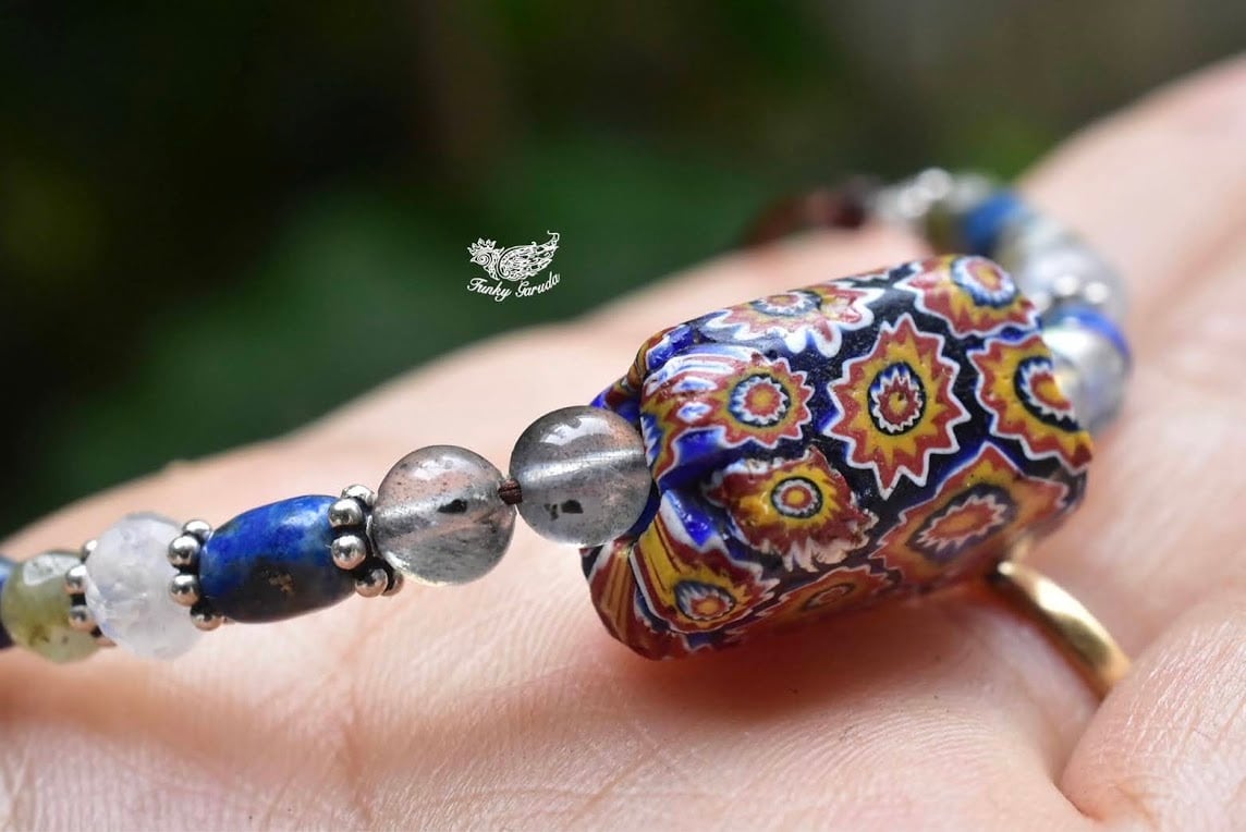 ブルー☆モロッコ産アンティークビーズネックレスany001 | Funky