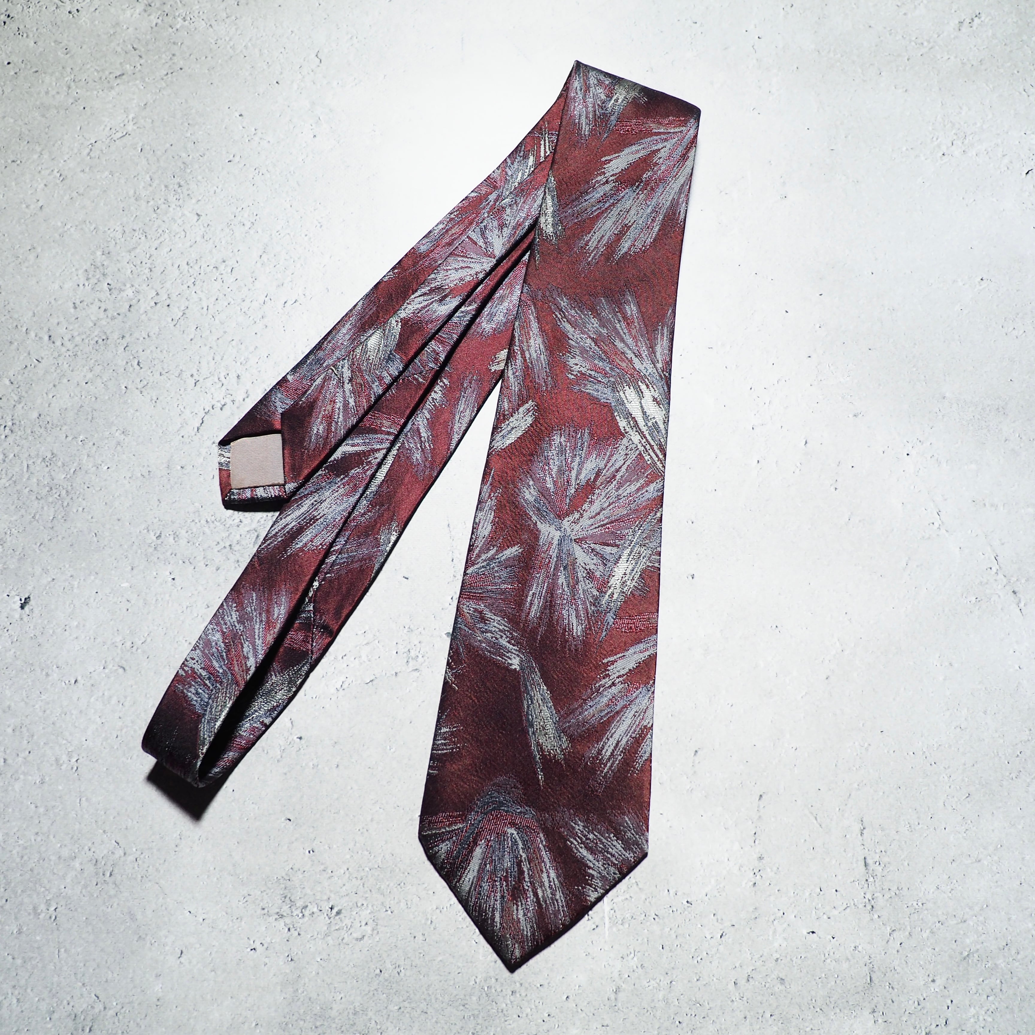 " im - ISSEY MIYAKE " Contemporary Art Embbossed vintage Silk Tie