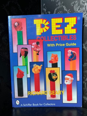 美品　PEZ   COLLECTIBLES  With Price Guide
