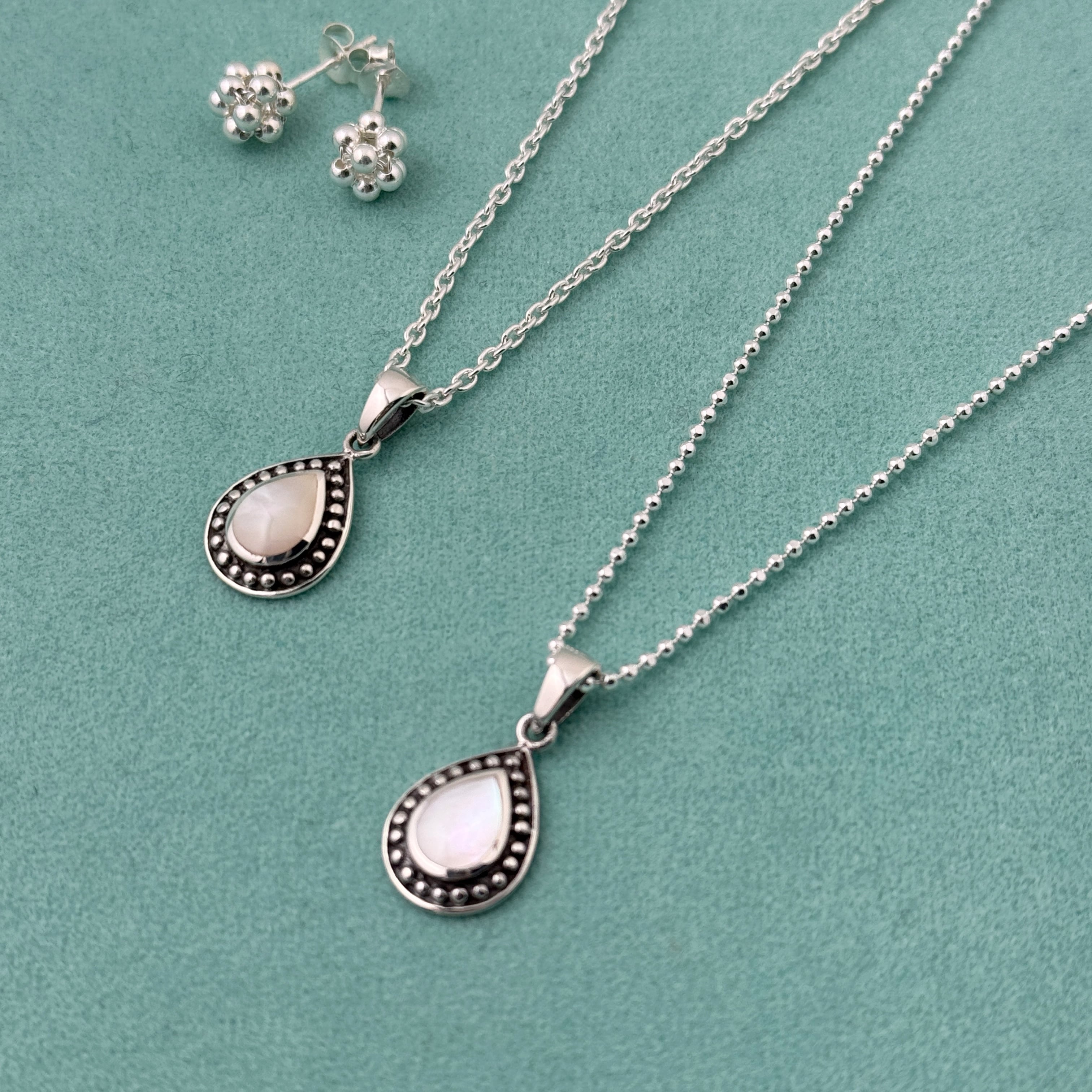 白蝶貝 ドロップネックレス | 【公式通販】鎌倉のシルバージュエリー