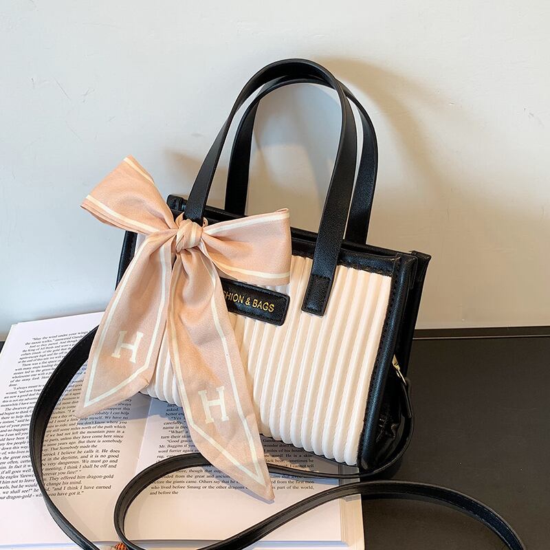 オータムスカーフ 秋物 シルク メッセンジャーバッグ Tiancai_Wing_Bag20298926706