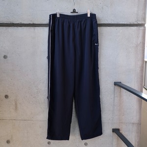 NIKE / side line truck pants