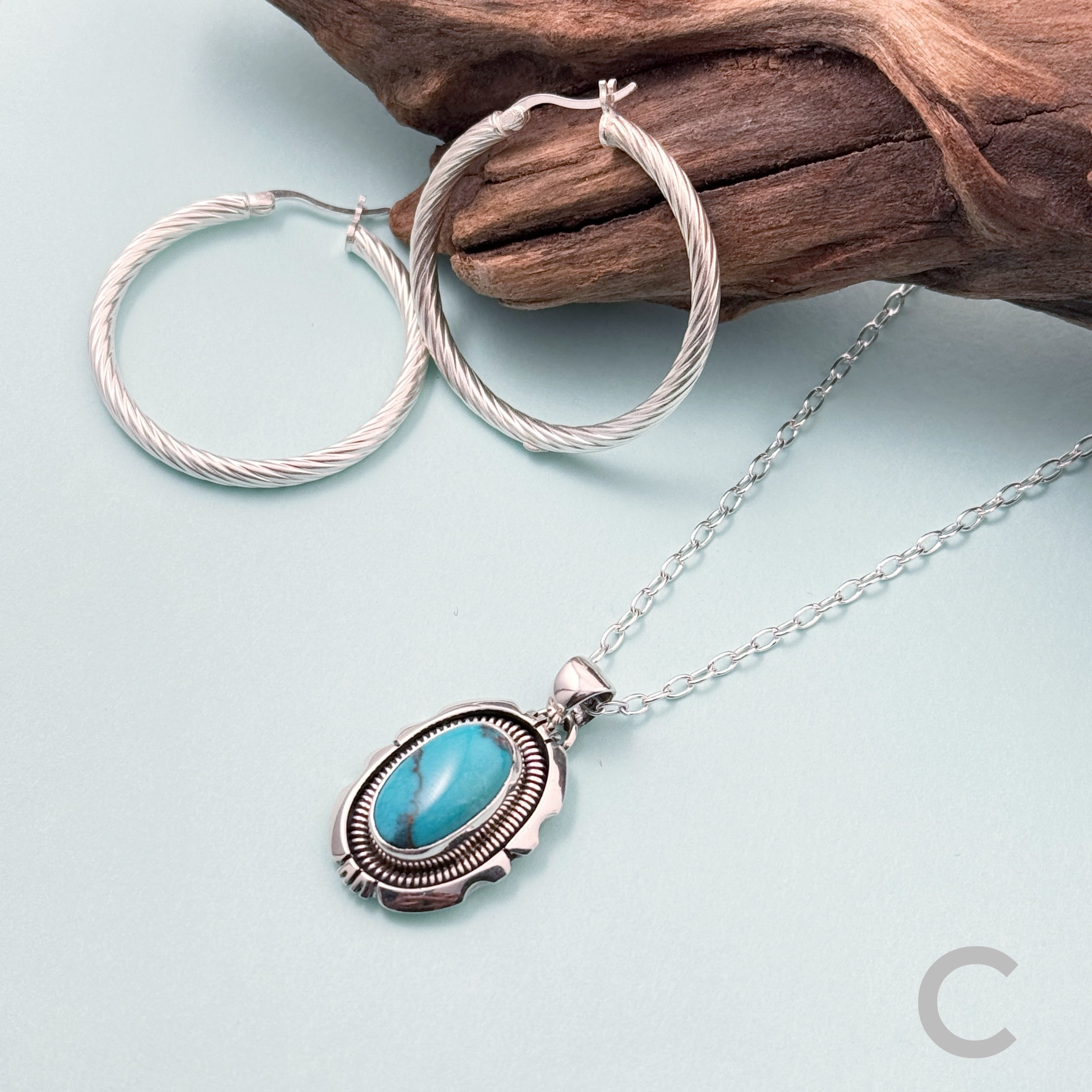 ビズビーターコイズ スタンプワーク ペンダント インディアン