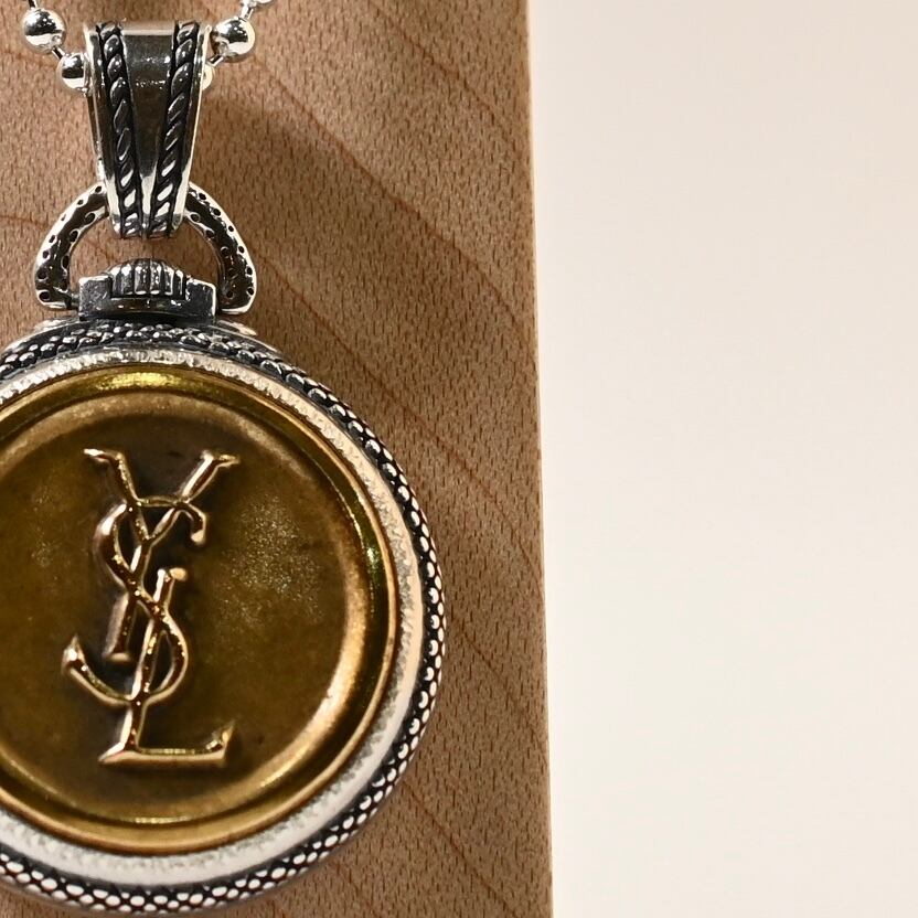 1 ラリースミス x ボタンワークス YSL Vintage Button Pendant Top