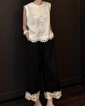 レース刺繍セットアップ