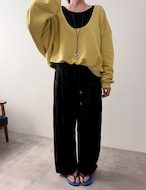 【新作5%OFF・3日間】Deep U-neck Sweat_3colors