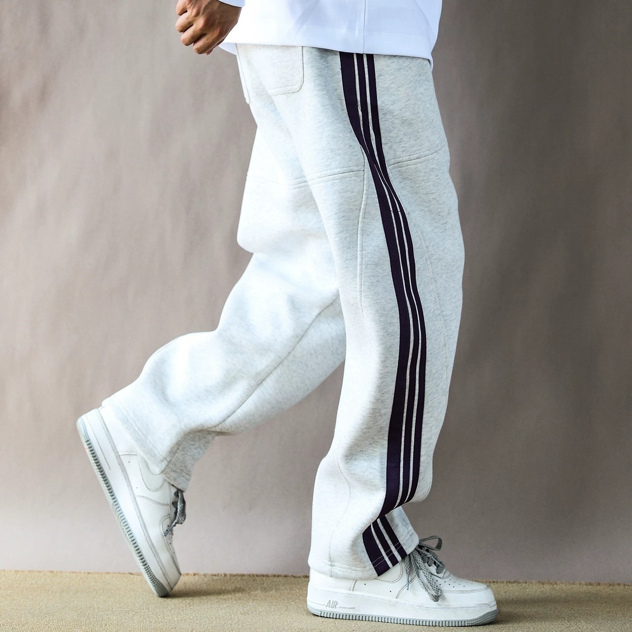 Three-line wide track pants 1232 - 14
