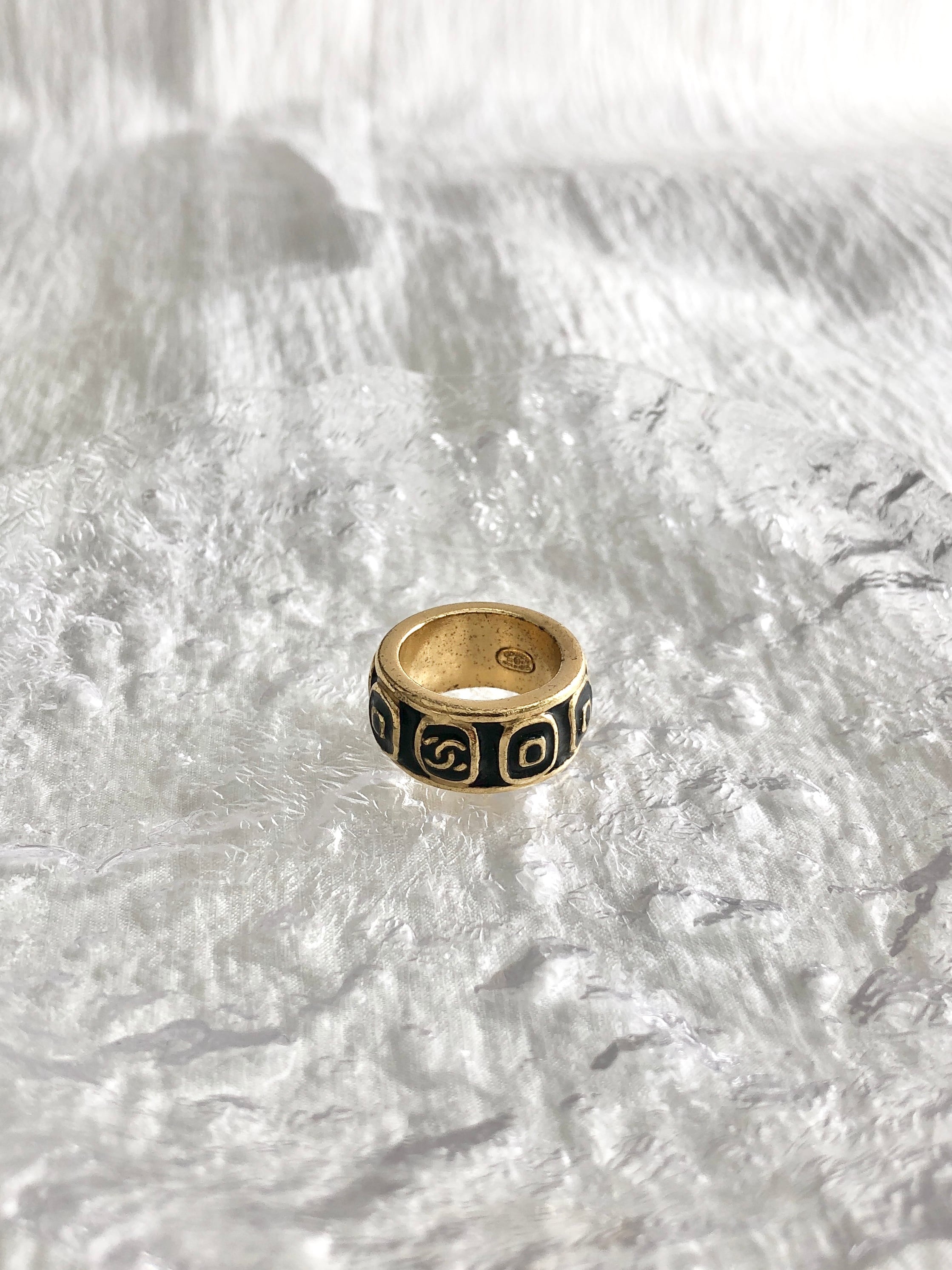 CHANEL シャネル 指輪 ブラック×ゴールド ココマーク vintage ヴィンテージ オールド 6yb5dk