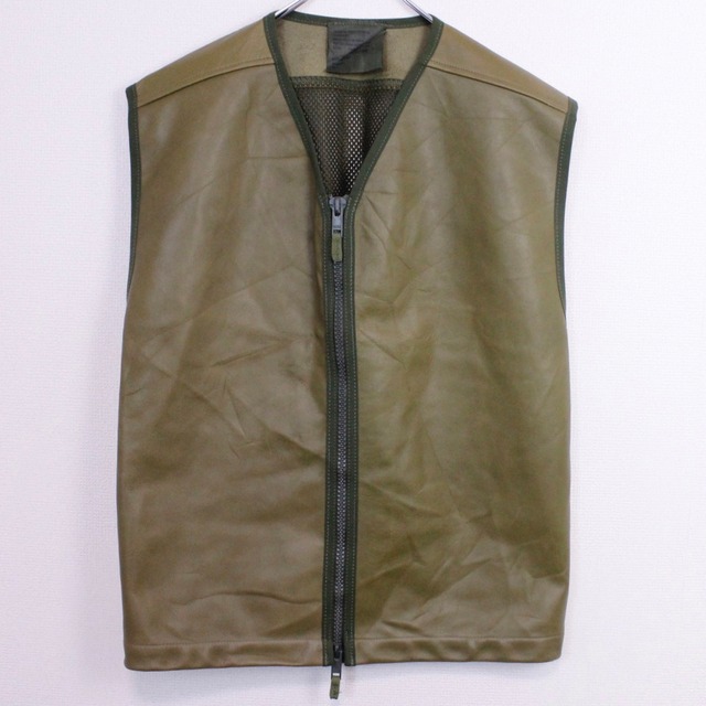 【Caka act2】Mesh Switching Vintage Khaki Leather Vest