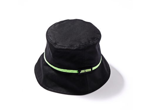 Green line-hat (JMT2010-002)