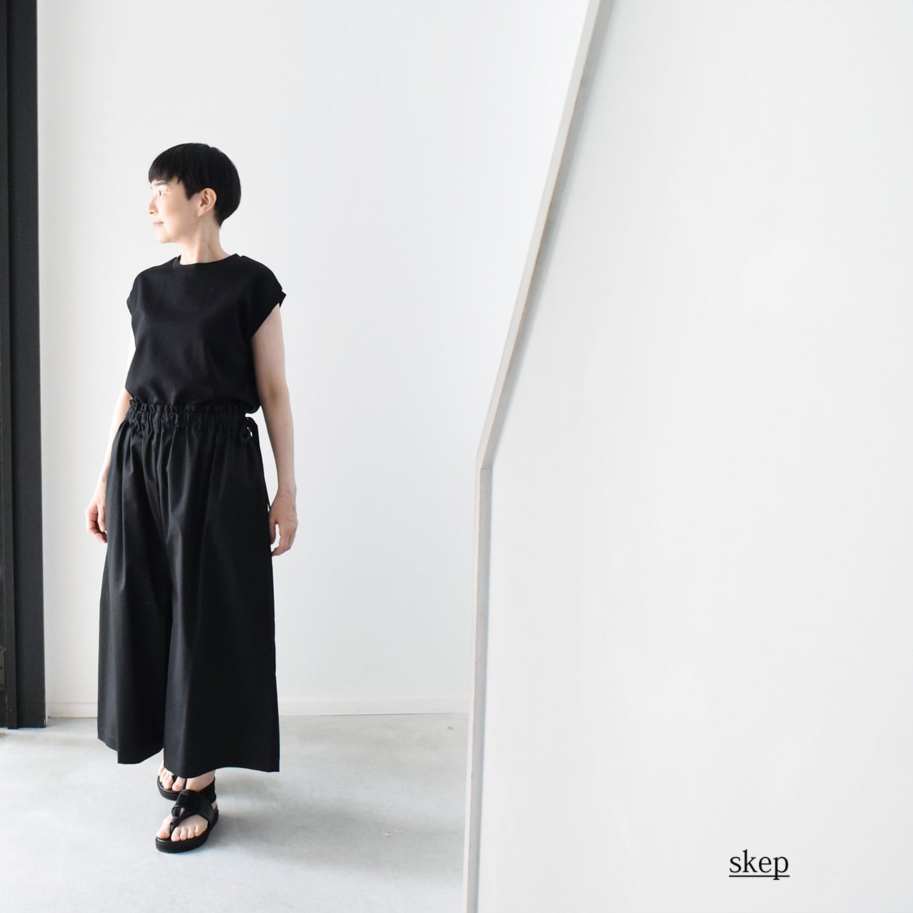 ワイドパンツ（ショート）：黒［PT03HPBK］ | skep-online shop