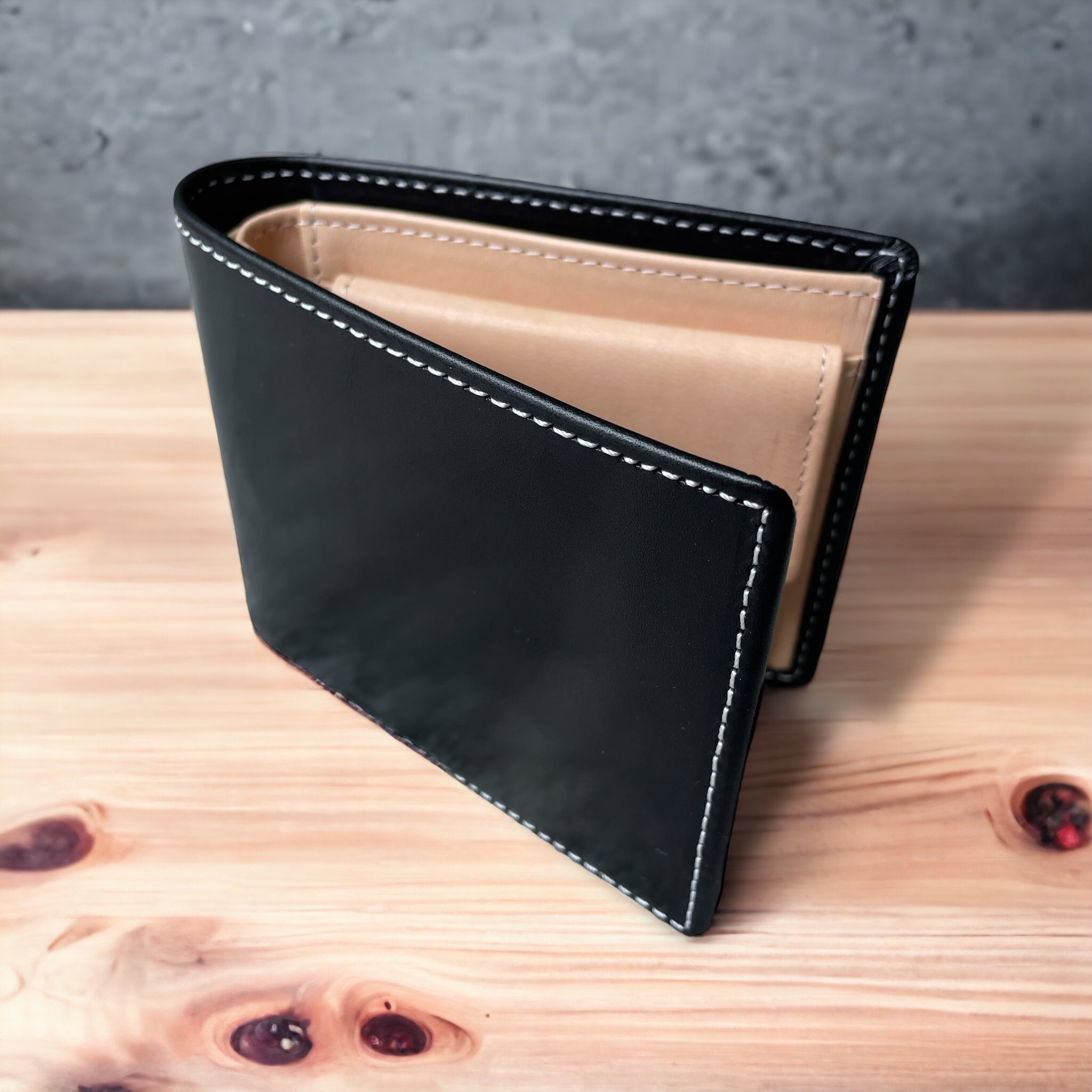 07【シンプルで高品質】二つ折り財布 ショートウォレット 牛革 本革 黒