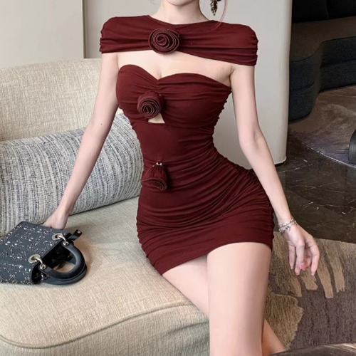 デザインカットアウトコサージュワンピ ・14271