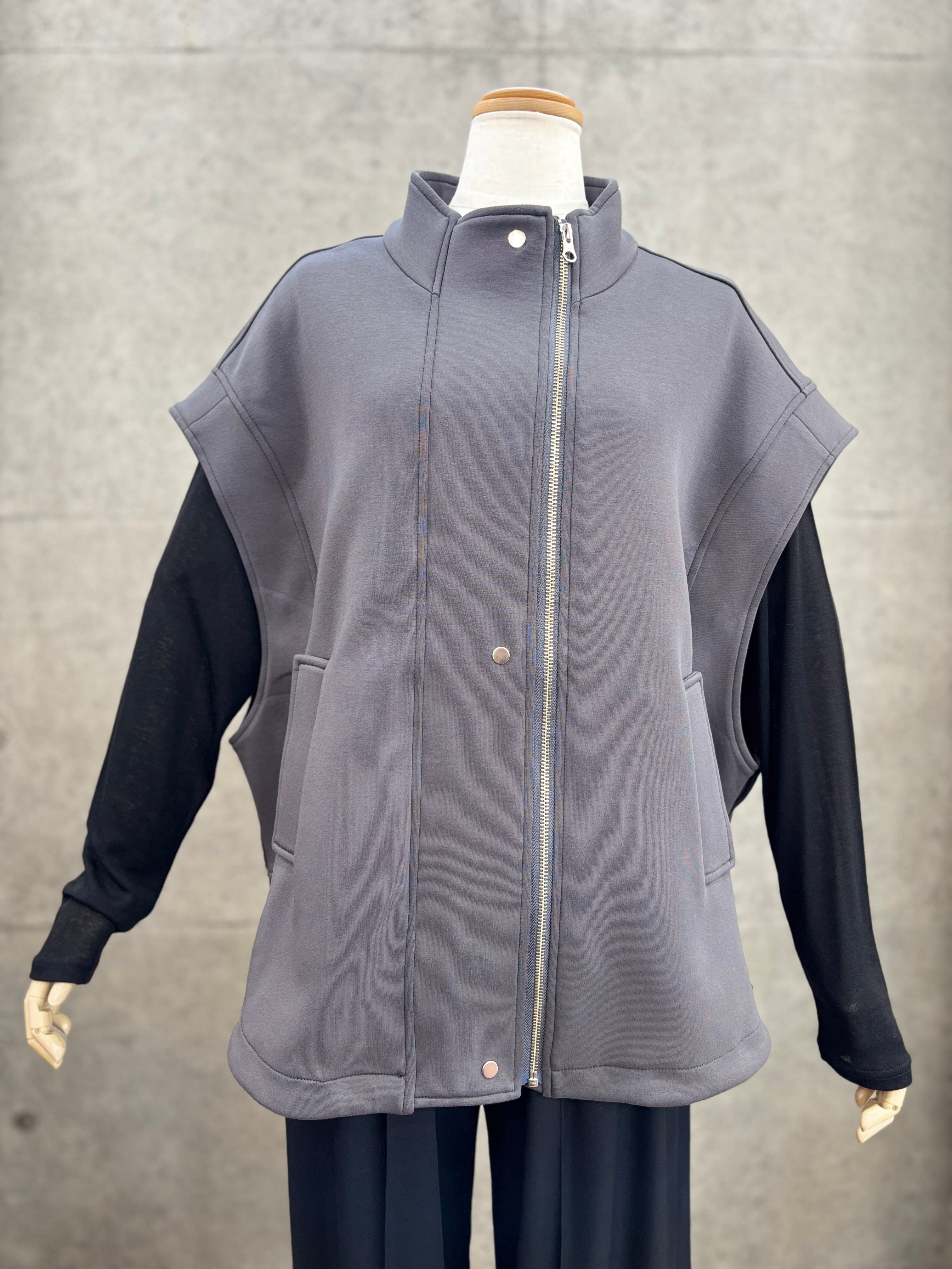 10％OFF＆送料無料】DigniteCollier(ディニテコリエ) スリーブレス