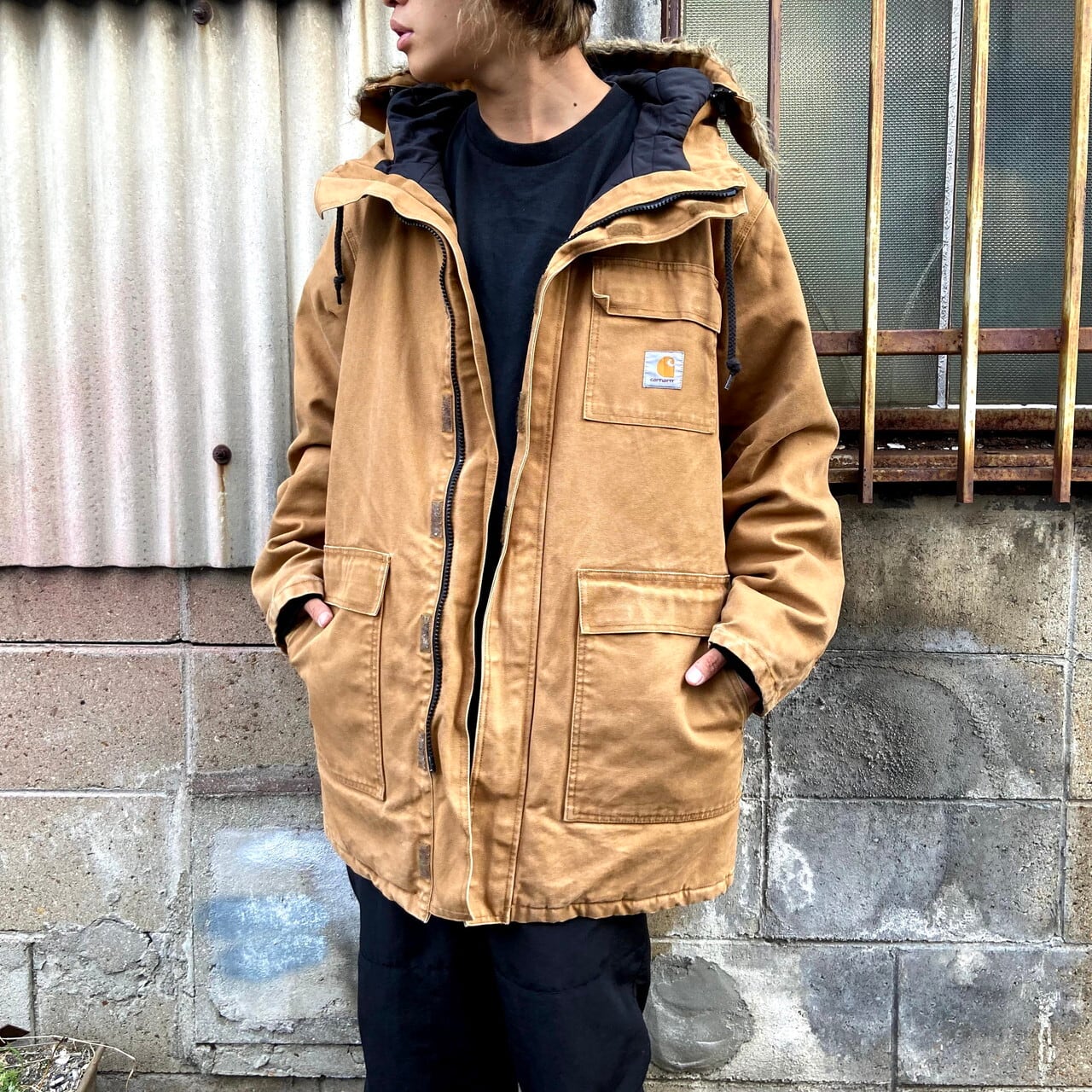 カーハート Siberian Paka シベリアンパーカー シンサレート ダック地 ワークジャケット メンズxl相当 古着 Carhartt 中綿入りキルティングライナー フェイクファー ブラウン 茶色 Thinsulate ワークジャケット Al2110 Cave 古着屋 公式 古着通販サイト