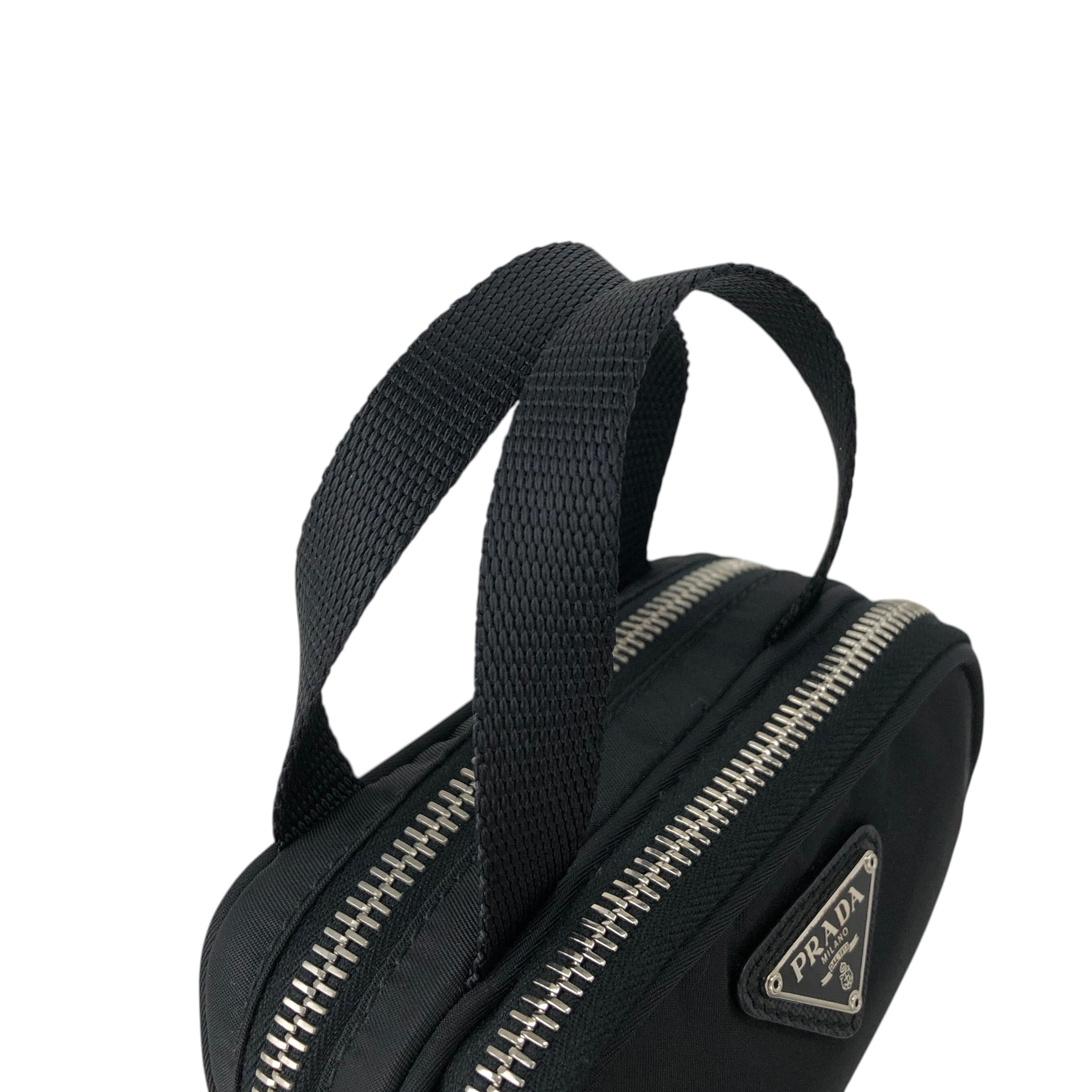 PRADA プラダ ハンドバッグ ブラック トライアングルロゴ ナイロン