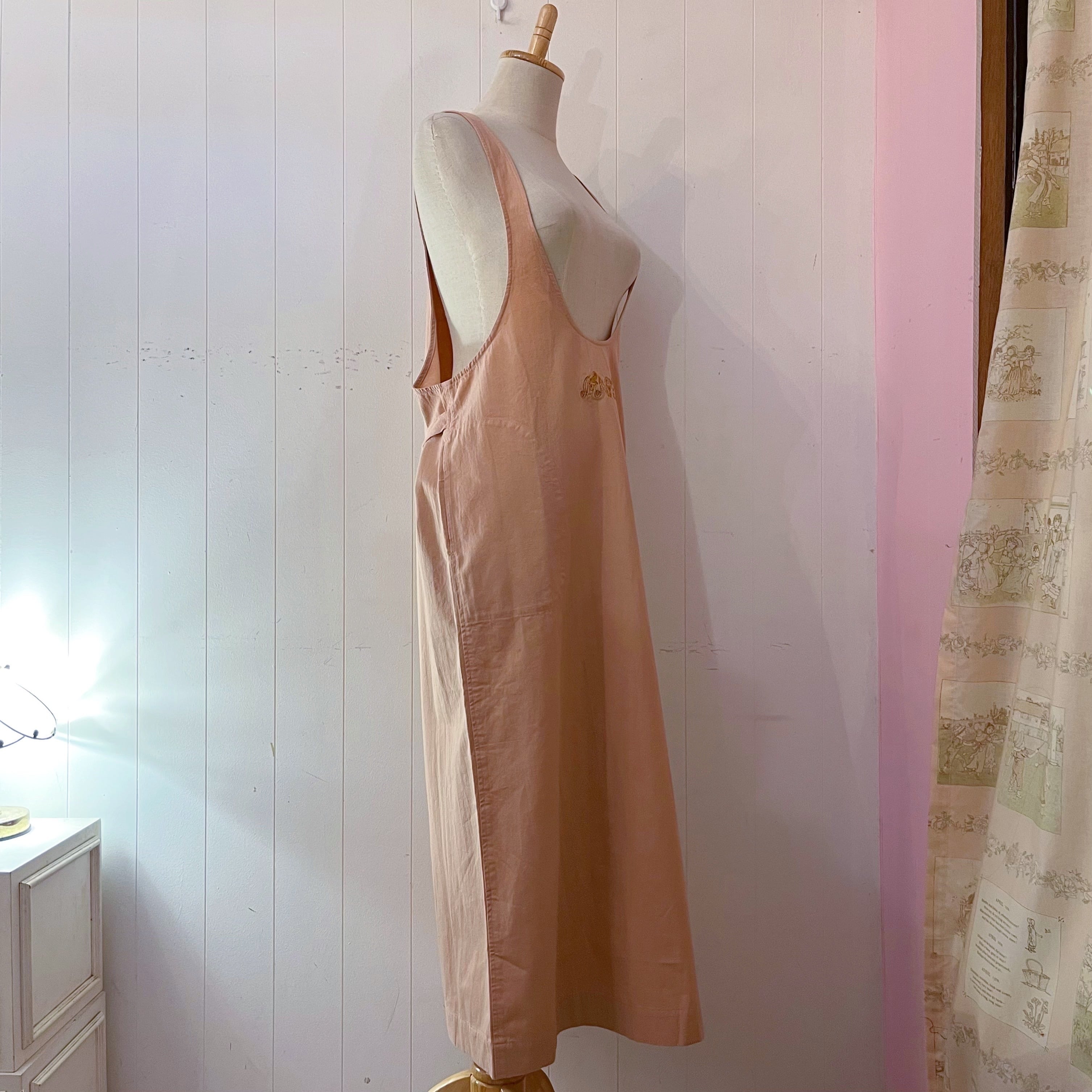 INGEBORG / pale pink round jumper skirt